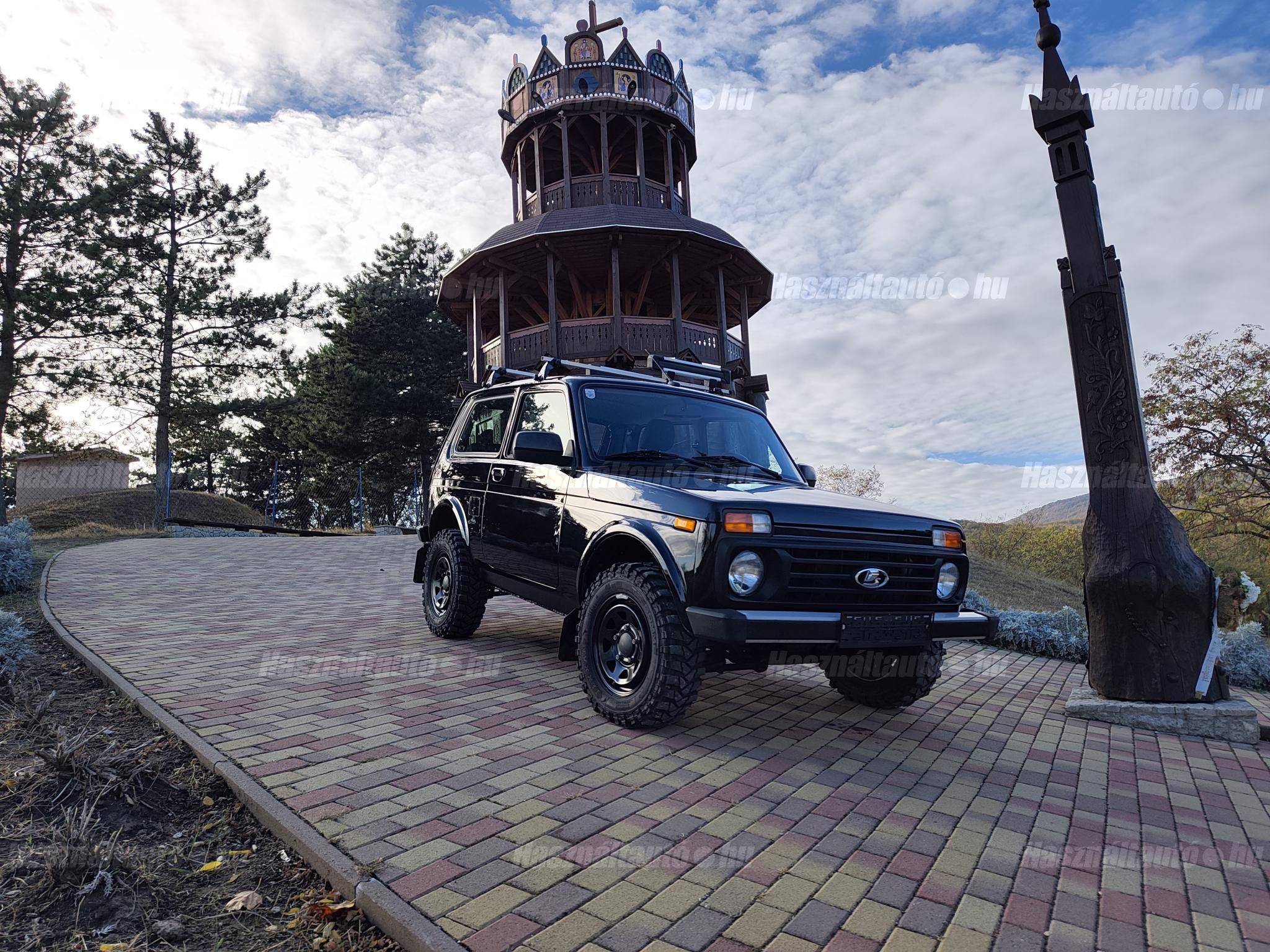LADA NIVA 2021/10 - 1