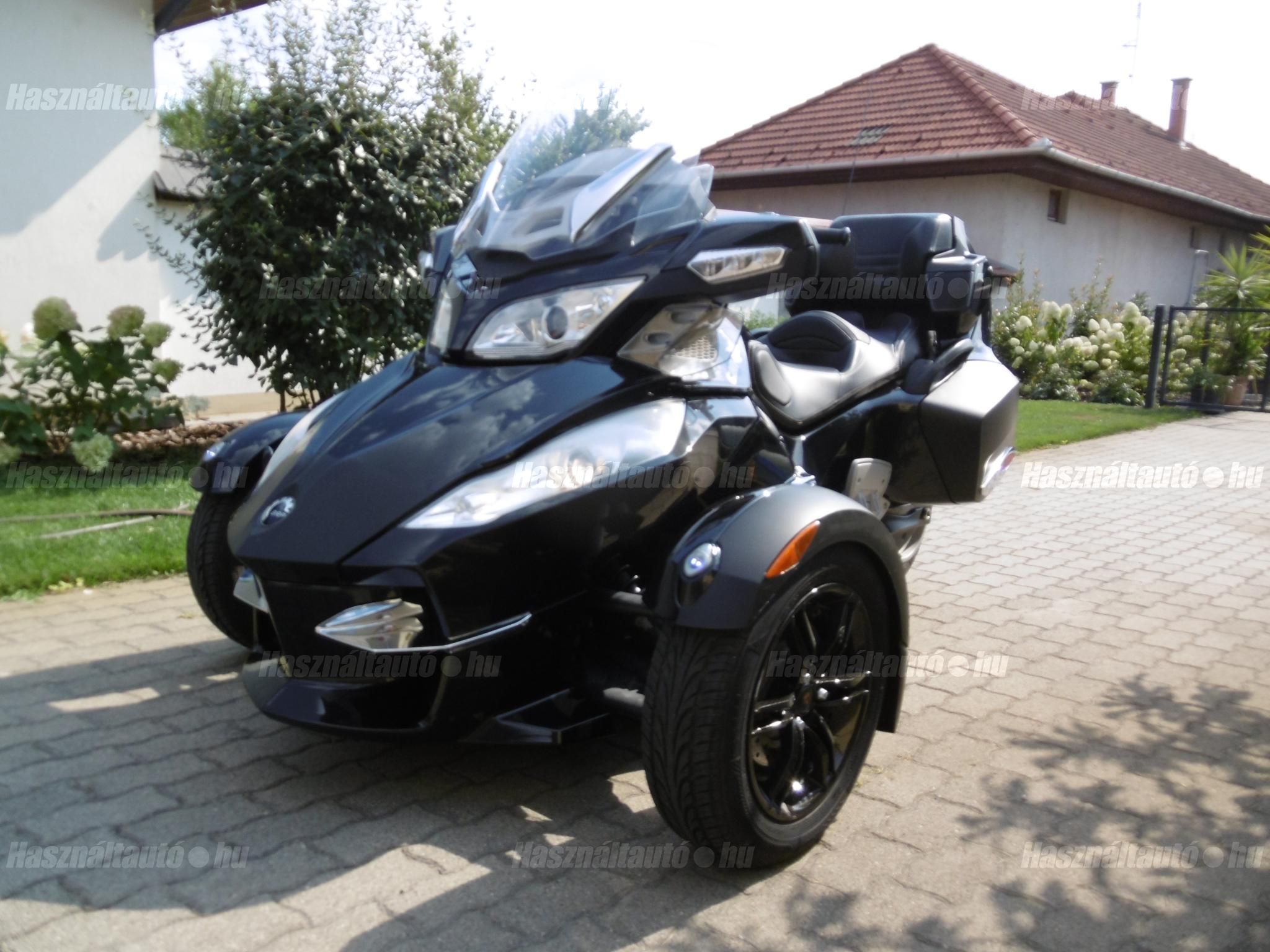 CAN-AM SPYDER 2010/12 - 1