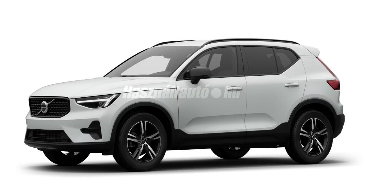 VOLVO XC40 2026/10 - 1