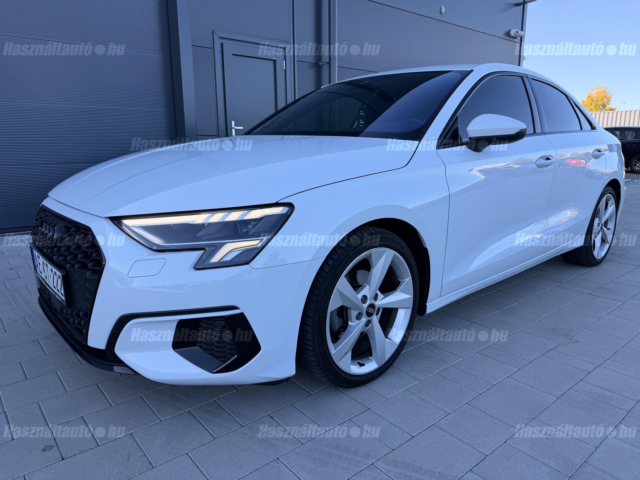 AUDI A3 2022/8 - 1