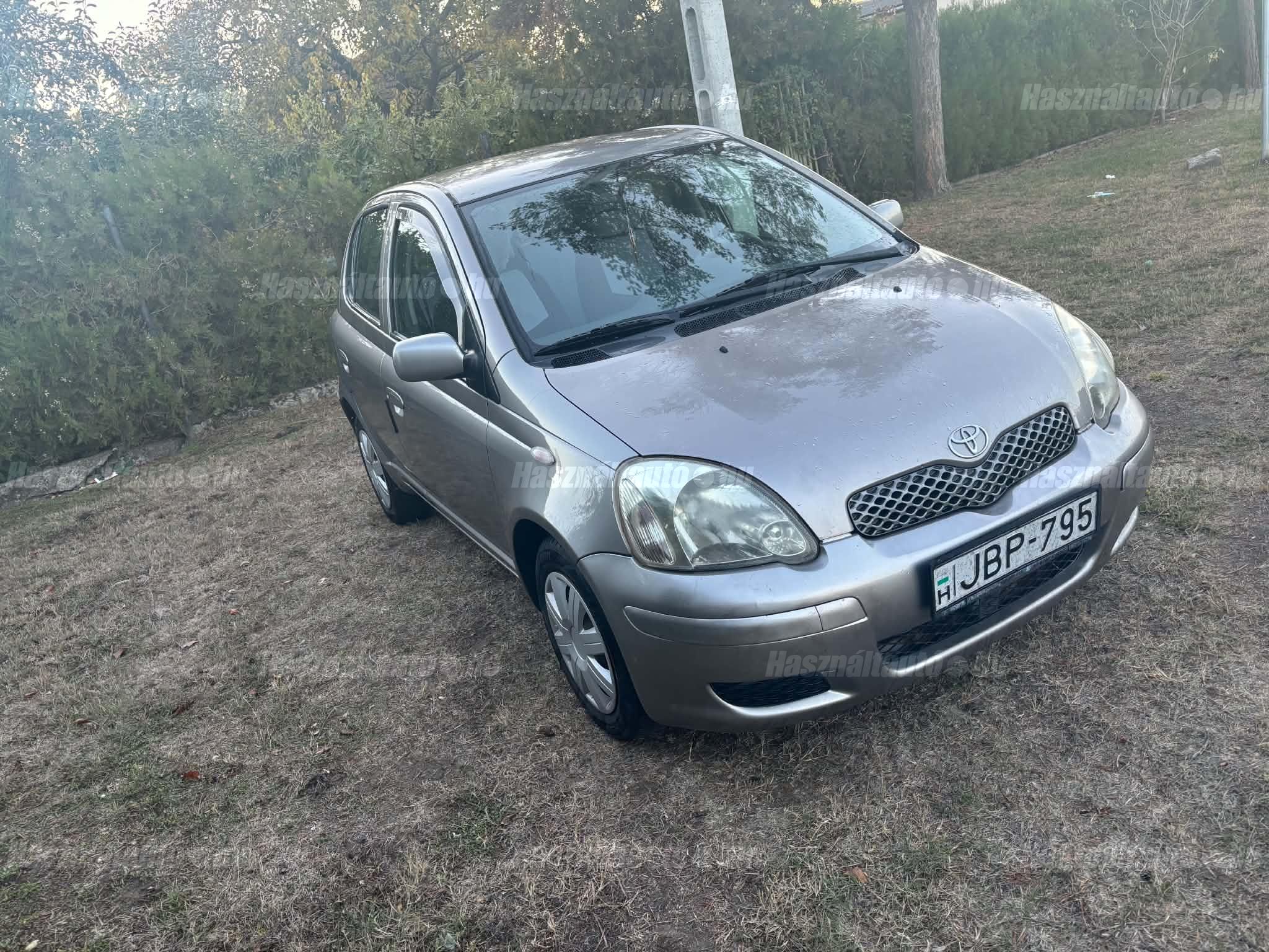 TOYOTA YARIS 2005/7 - 1