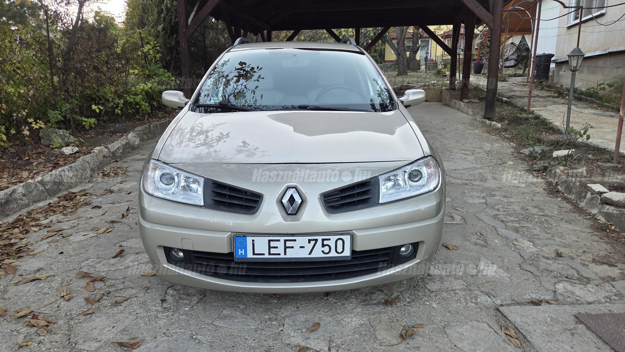 RENAULT MEGANE 2008/6 - 1
