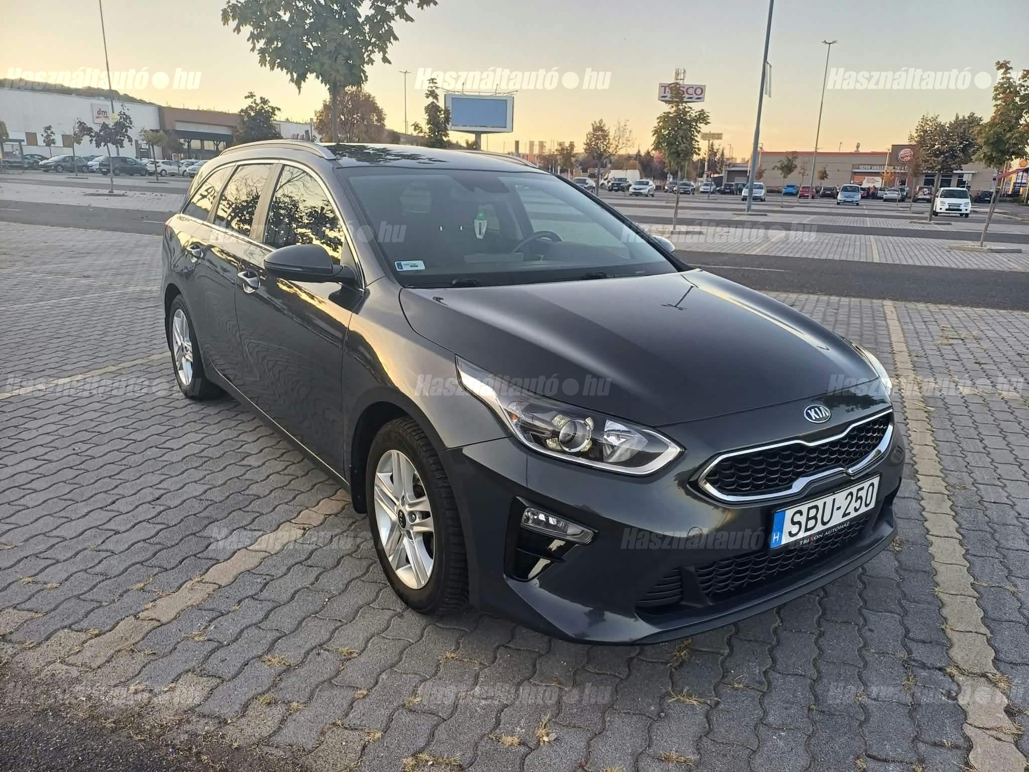 KIA CEE'D 2020 - 1