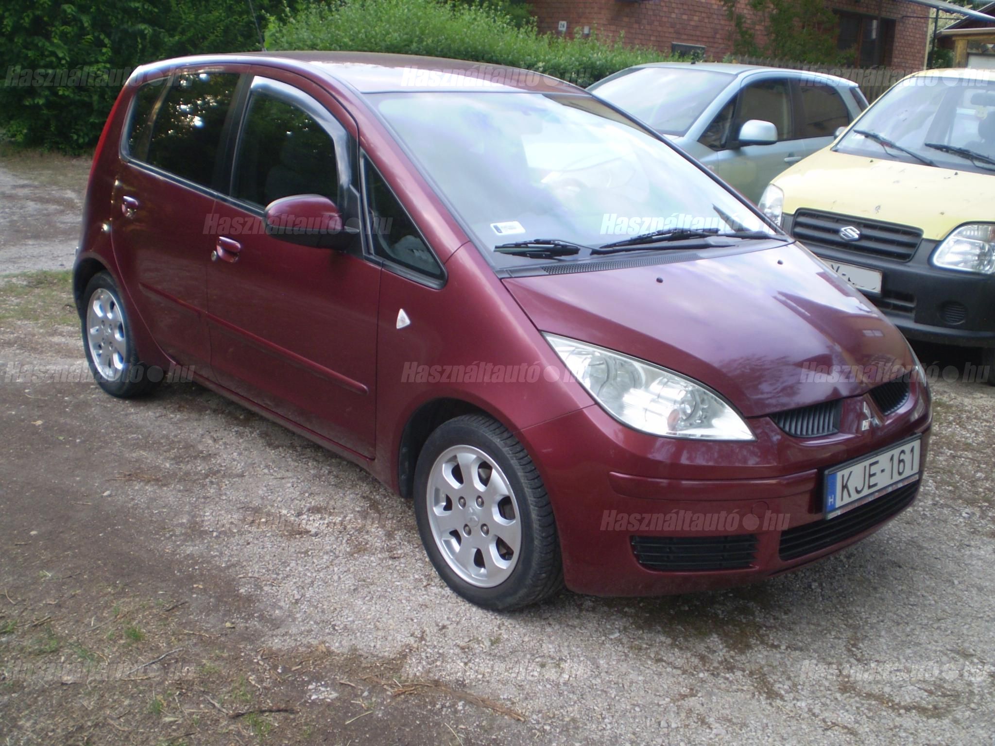 MITSUBISHI COLT 2006/7 - 1
