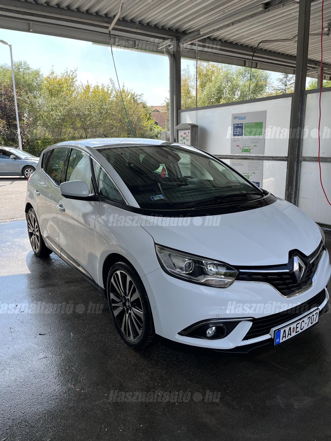 RENAULT SCENIC 2021 - 1