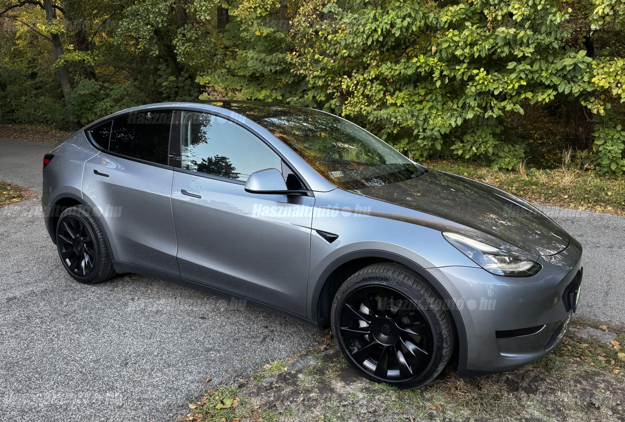 TESLA MODEL Y 2024/11 - 1