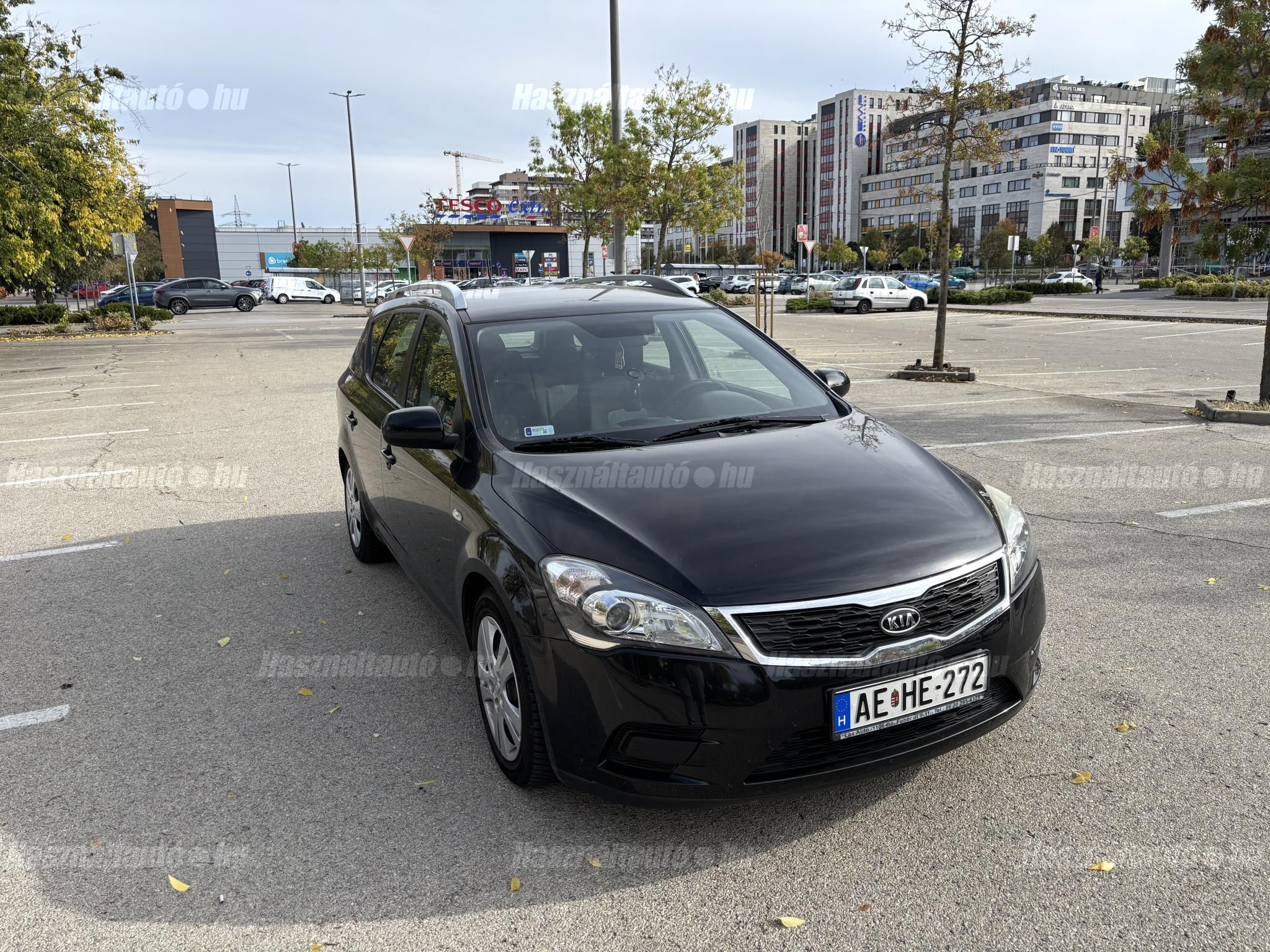 KIA CEE'D 2011/10 - 1