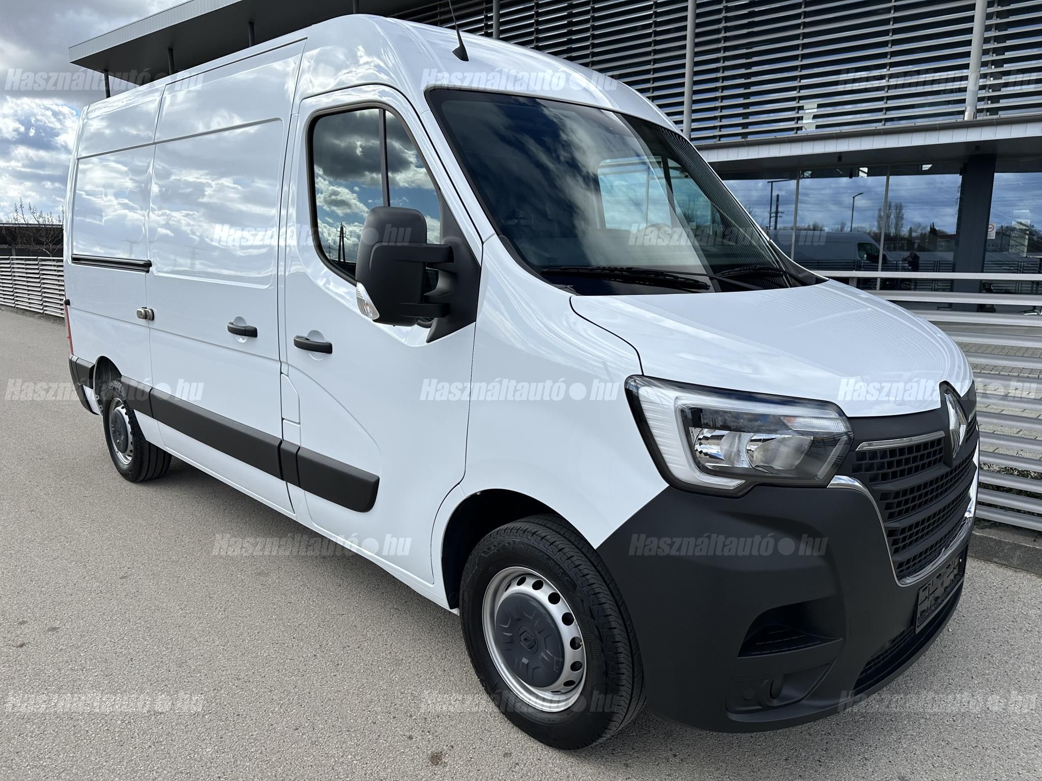 RENAULT MASTER 2024/5 - 1