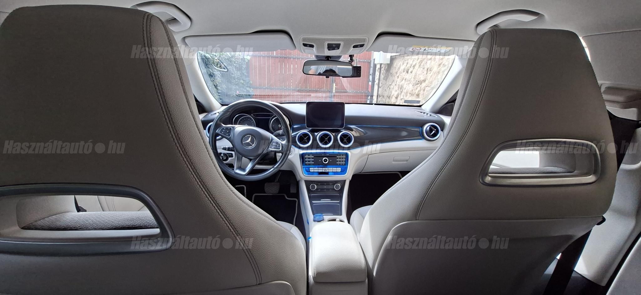 MERCEDES-BENZ CLA 180 2017/6 - 1
