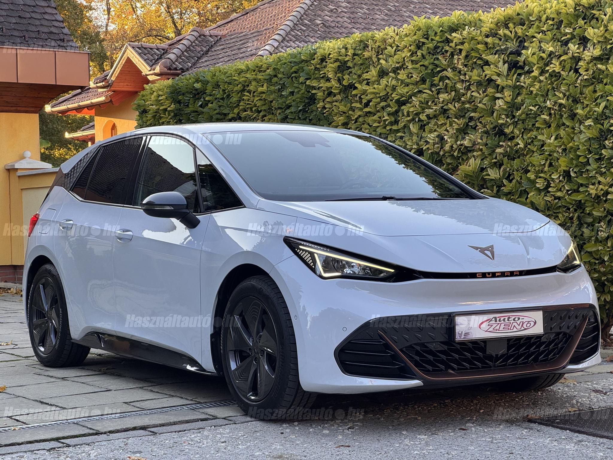 CUPRA BORN 2022/6 - 1