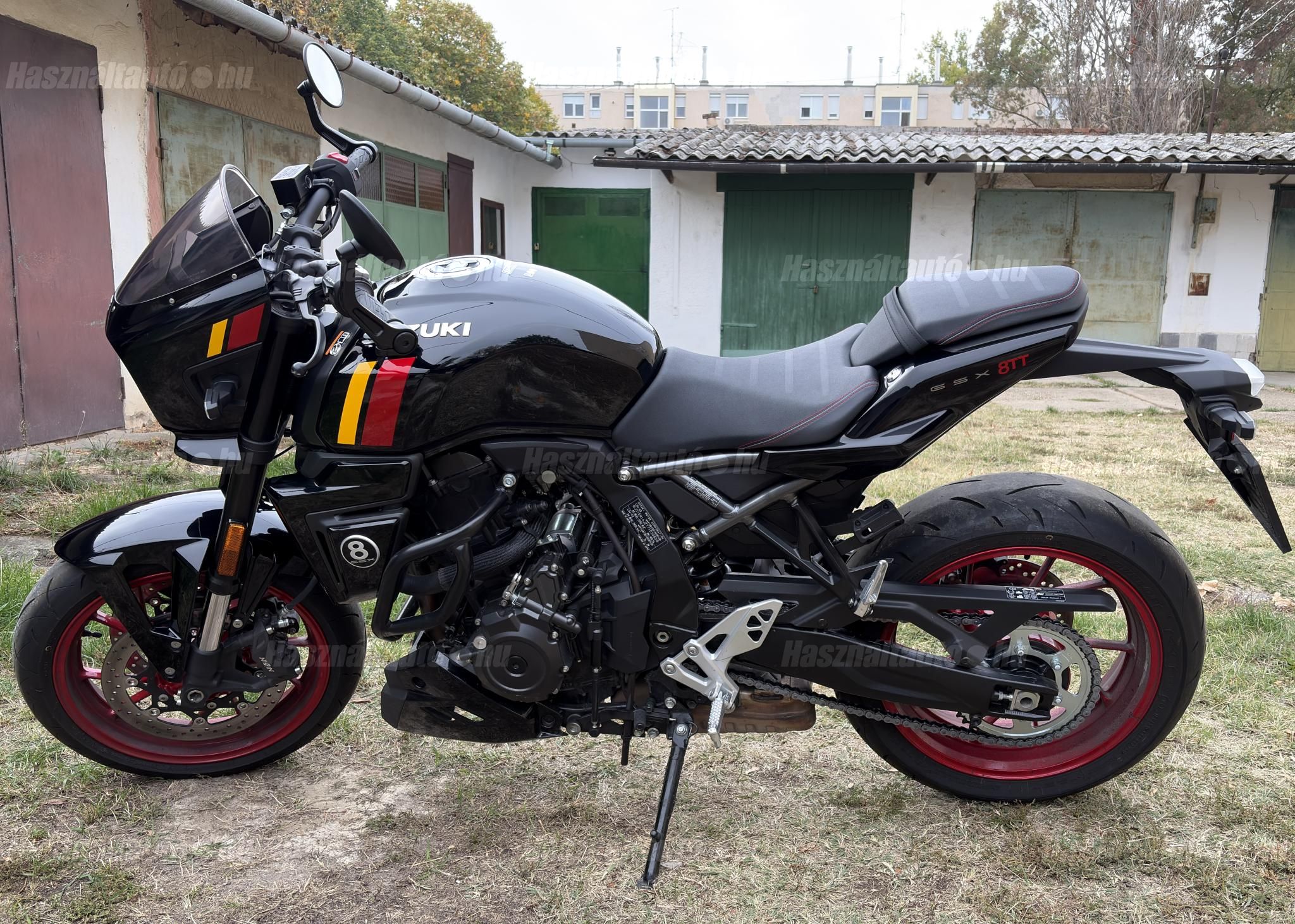 SUZUKI GSX8TT 2025 - 1