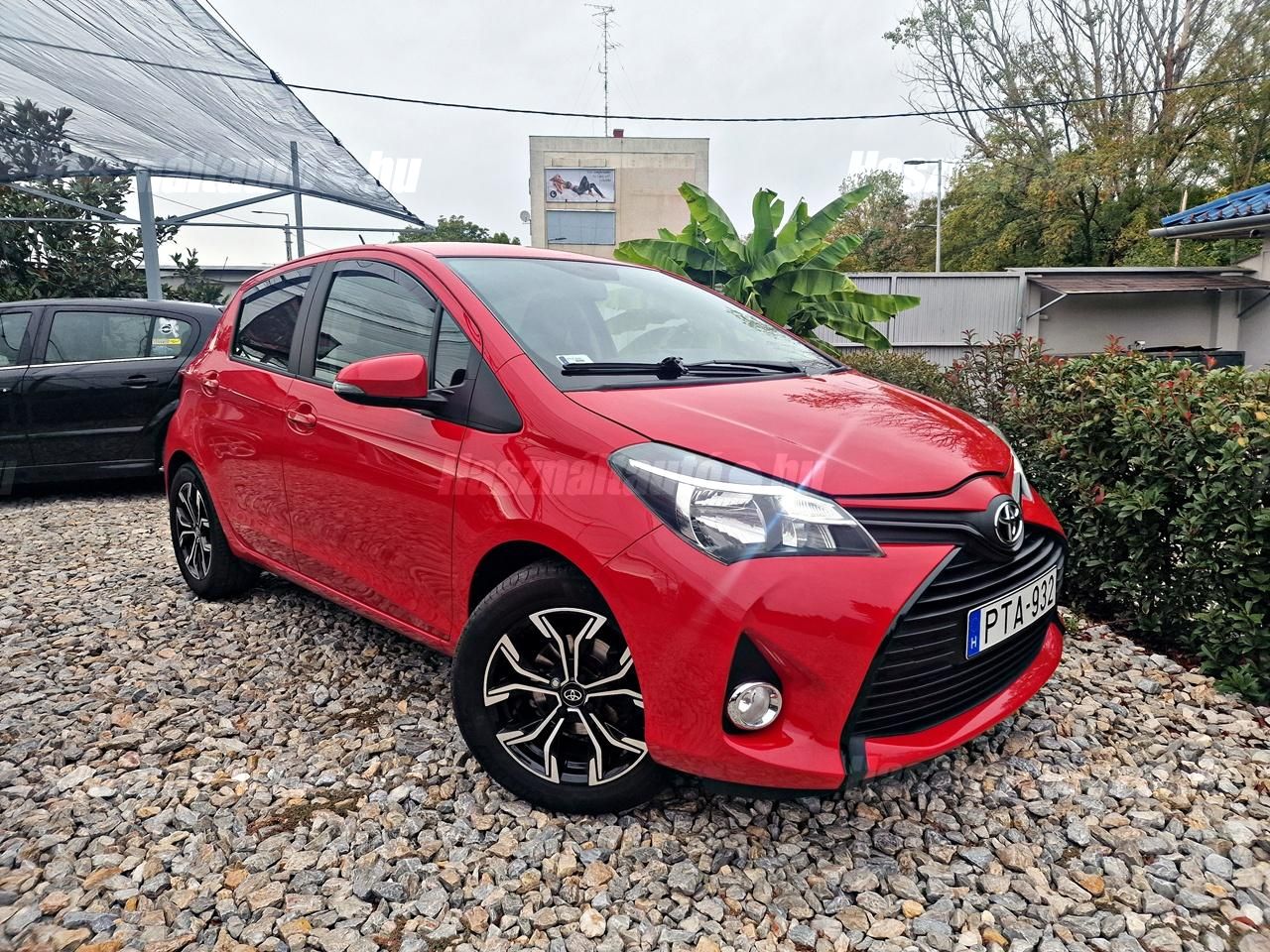 TOYOTA YARIS 2018/3 - 1