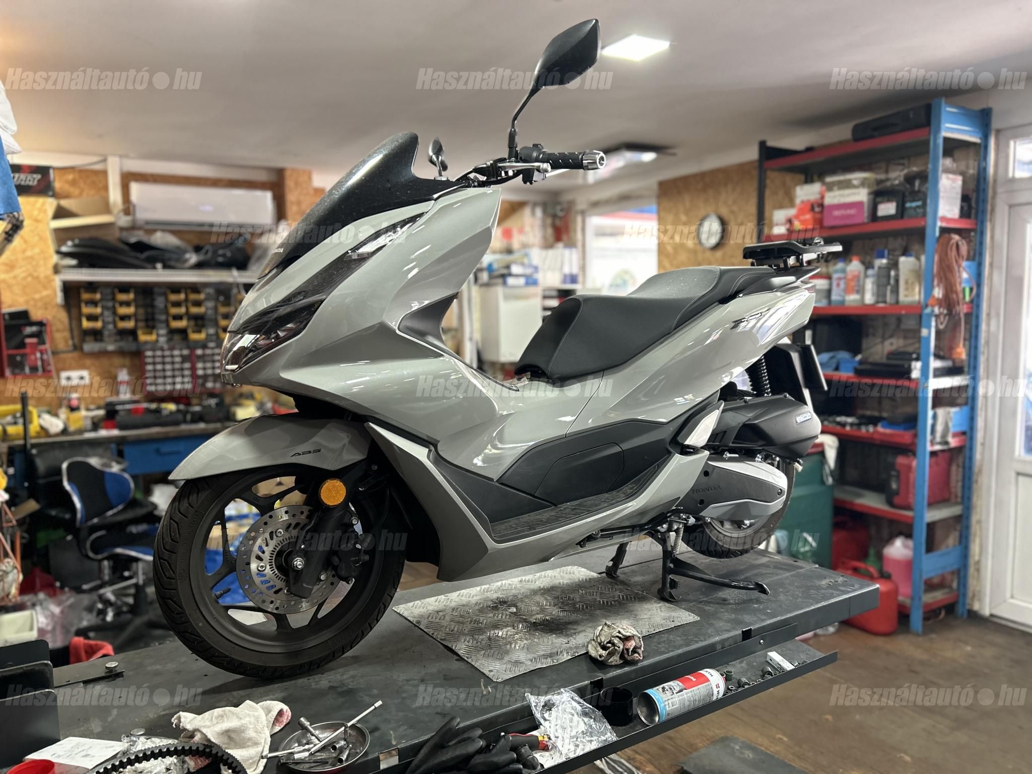 HONDA PCX 125 2023/12 - 1
