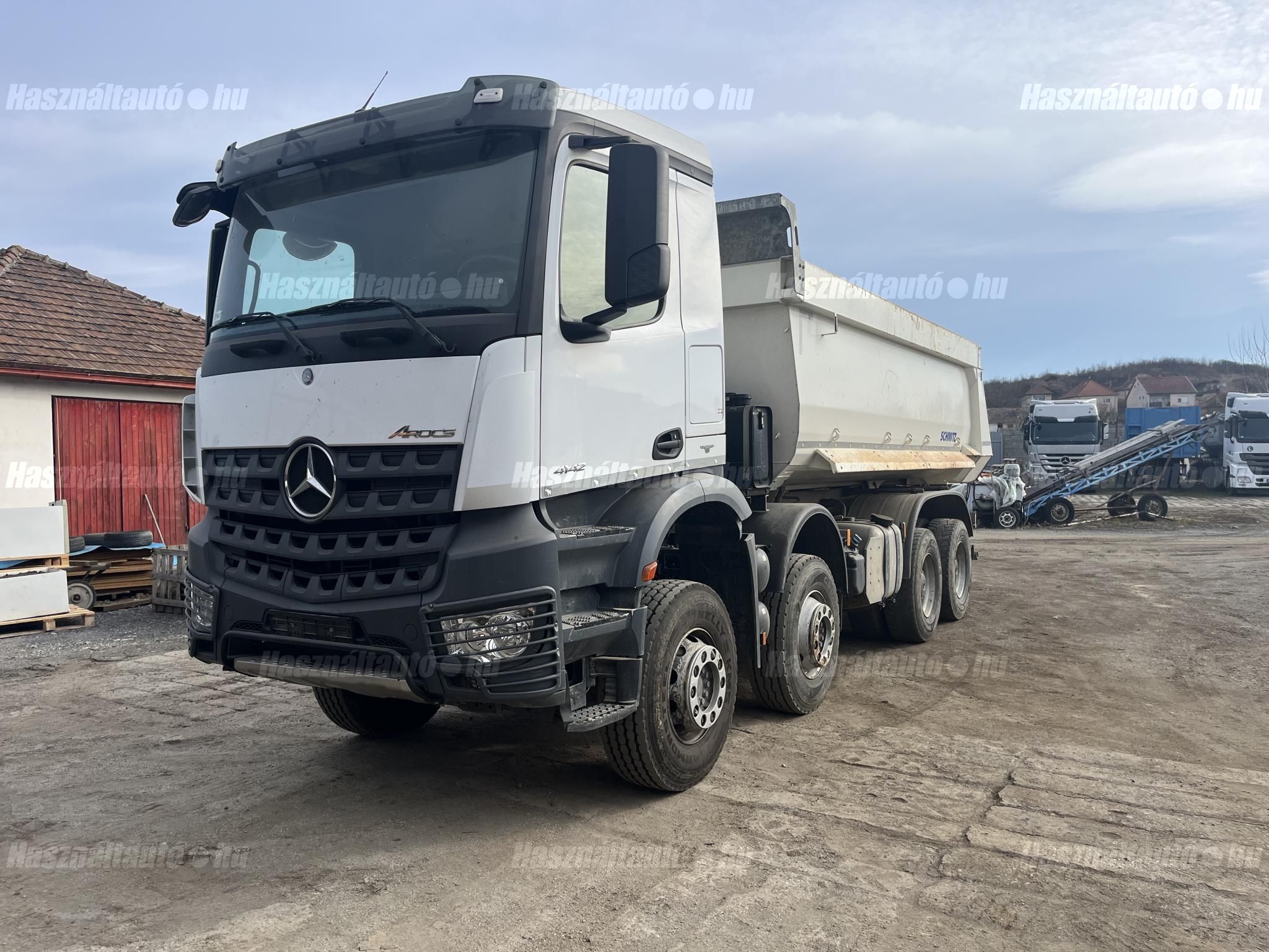 MERCEDES-BENZ 2016/10 - 1