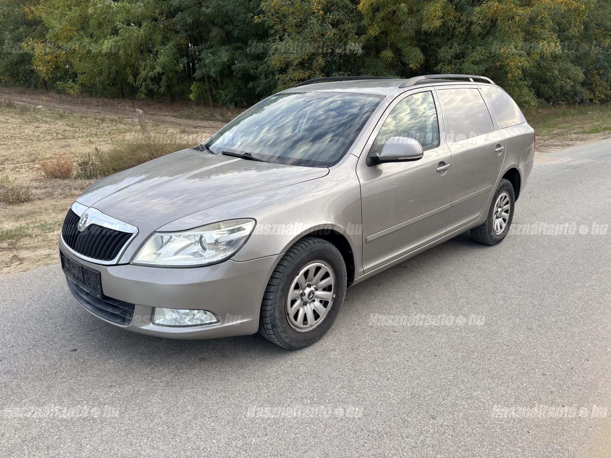 SKODA OCTAVIA 2011/10 - 1