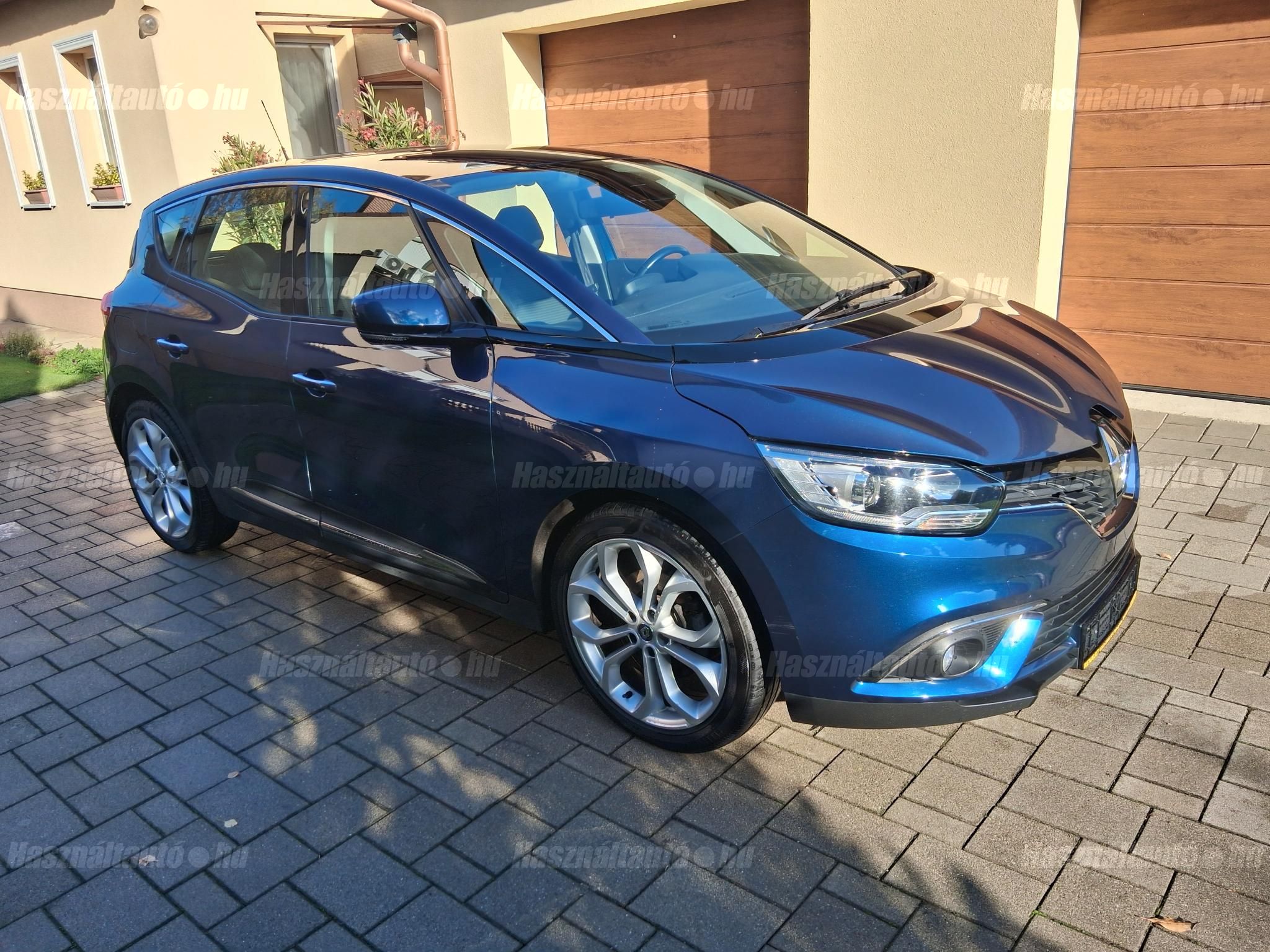 RENAULT SCENIC 2017/3 - 1