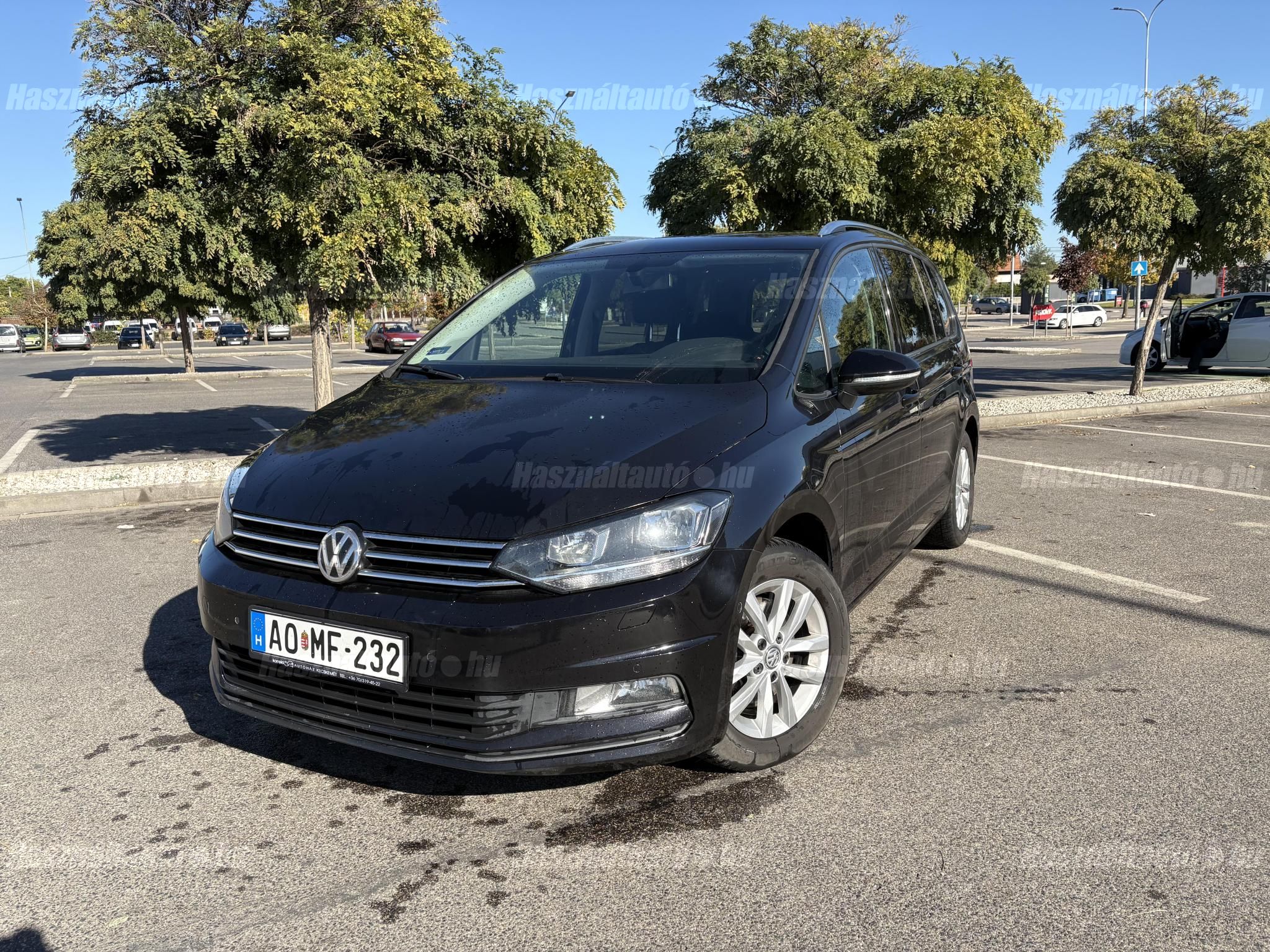 VOLKSWAGEN TOURAN 2015/12 - 1