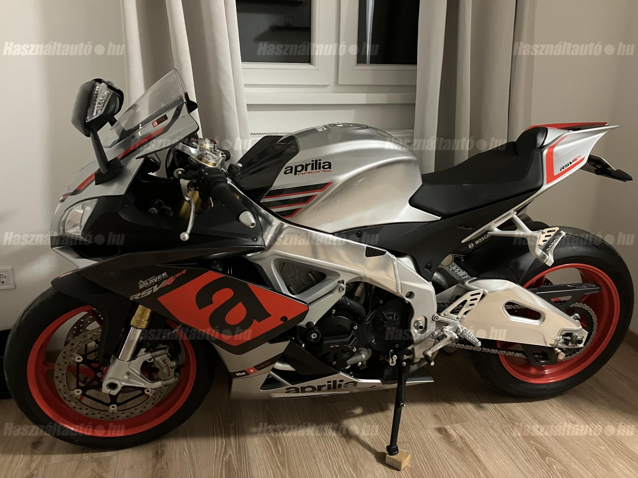 APRILIA RSV4 2016/12 - 1
