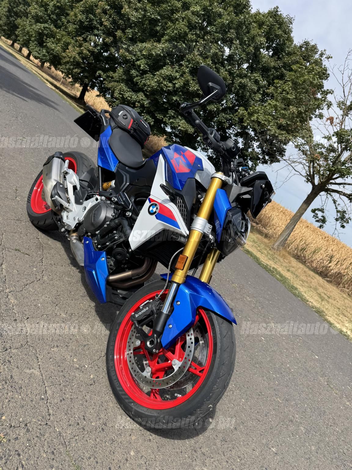 BMW F 900 R 2026/4 - 1
