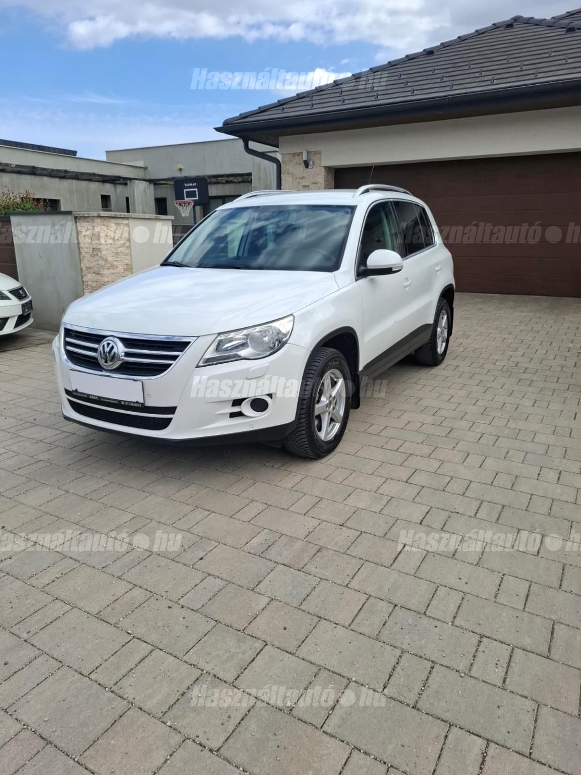 VOLKSWAGEN TIGUAN 2010/9 - 1