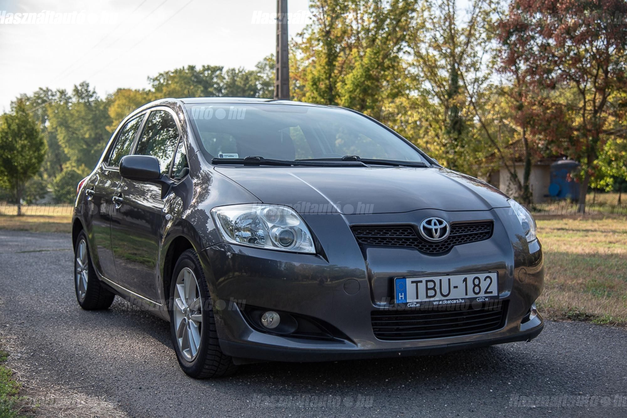 TOYOTA AURIS 2010/3 - 1
