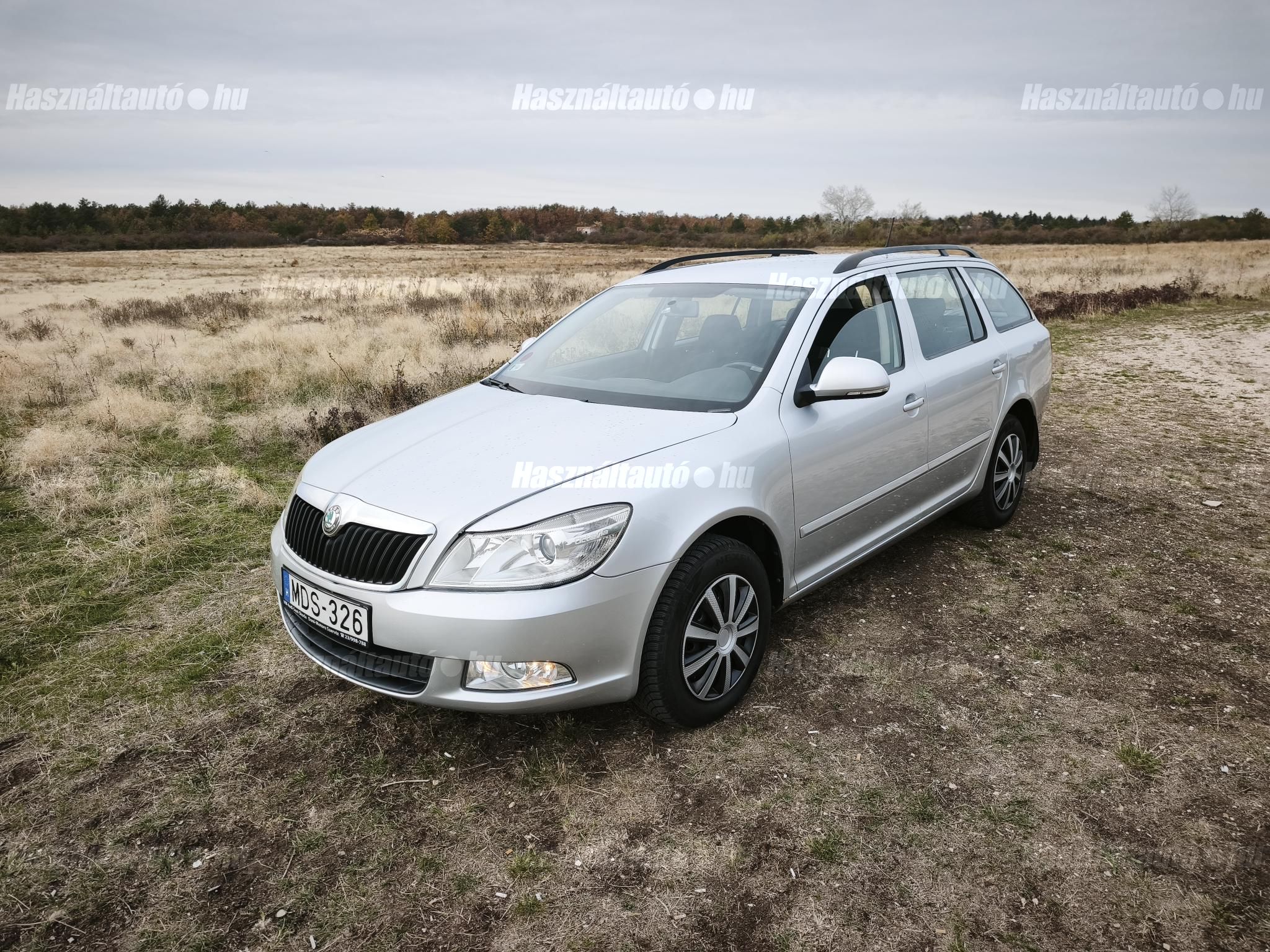 SKODA OCTAVIA 2012/7 - 1