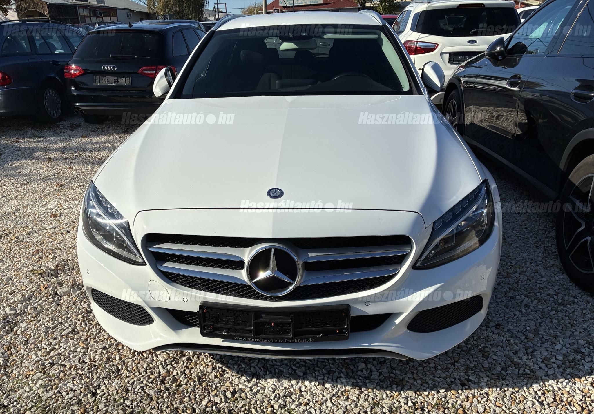 MERCEDES-BENZ C 200 2016/7 - 1