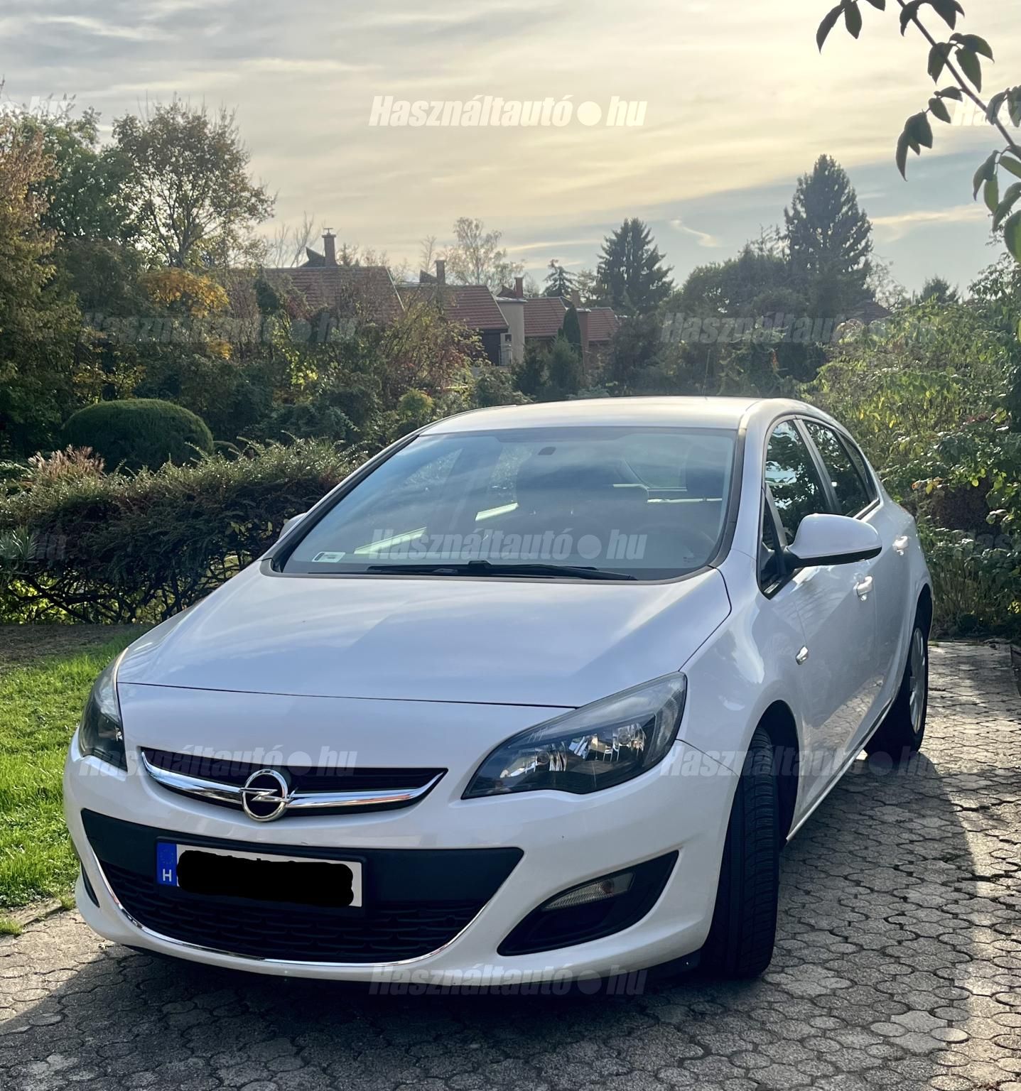 OPEL ASTRA J 2015/7 - 1