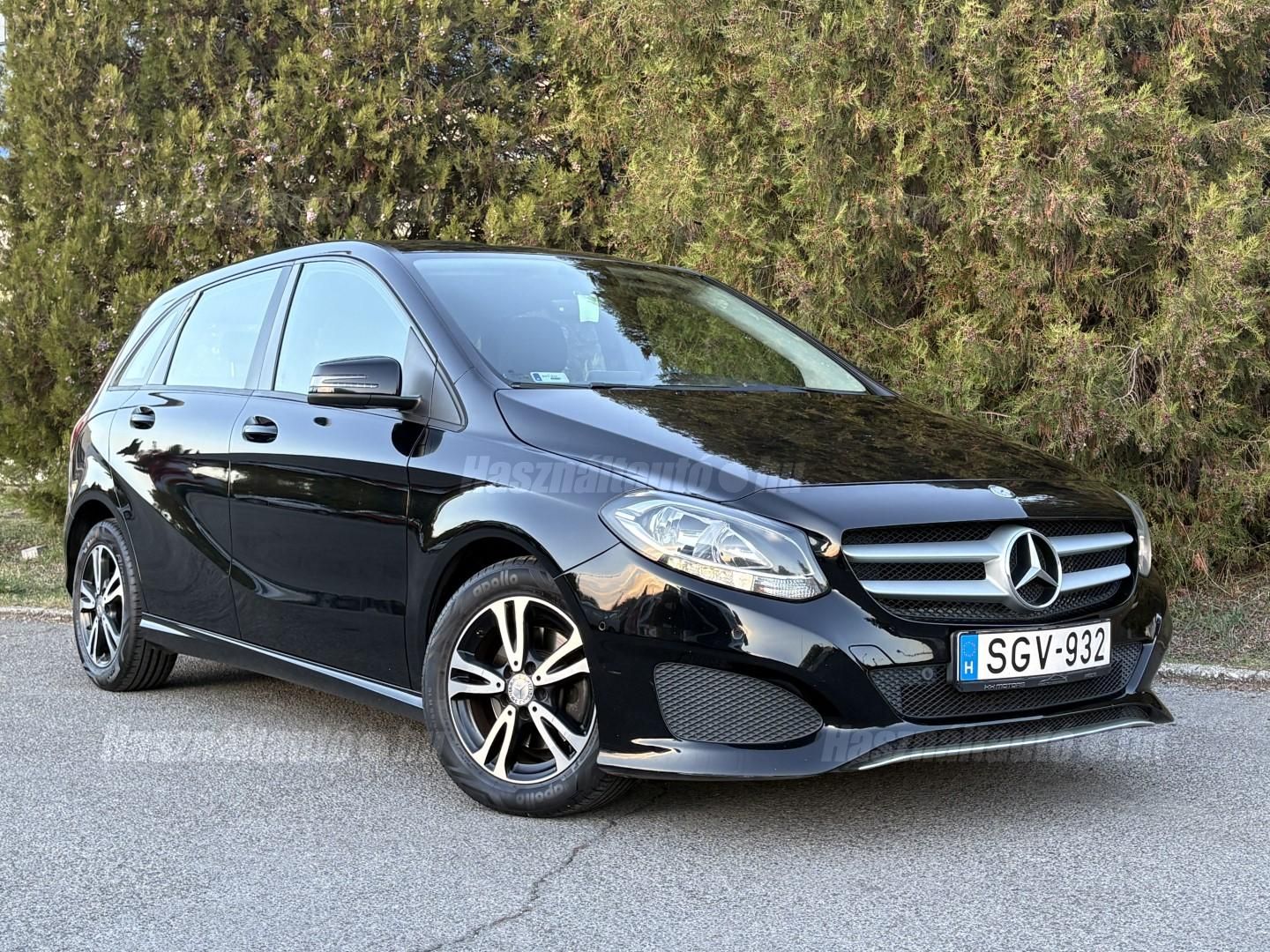 MERCEDES-BENZ B 200 2015/10 - 1