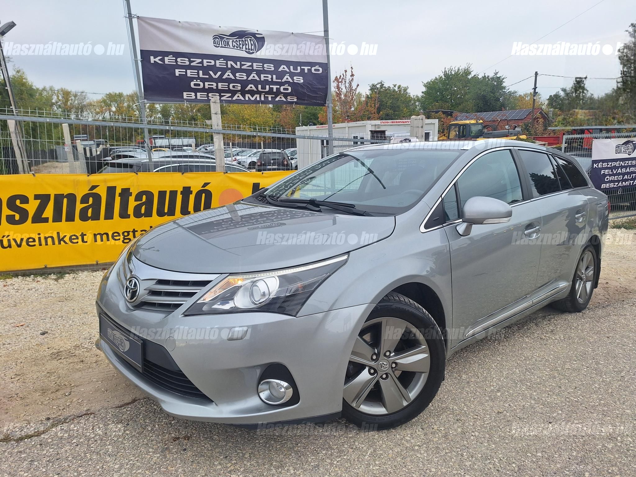 TOYOTA AVENSIS 2014/9 - 1