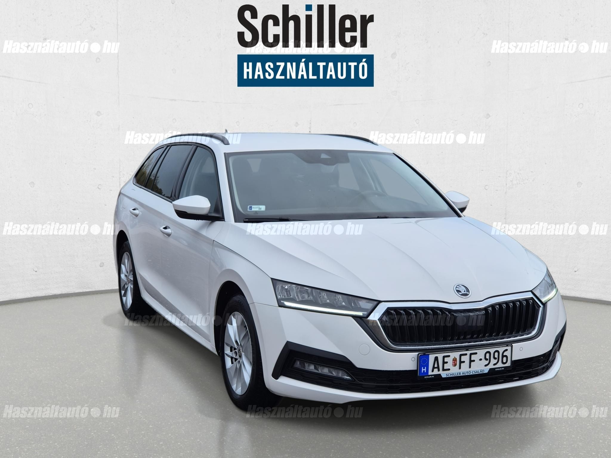SKODA OCTAVIA 2023/10 - 1