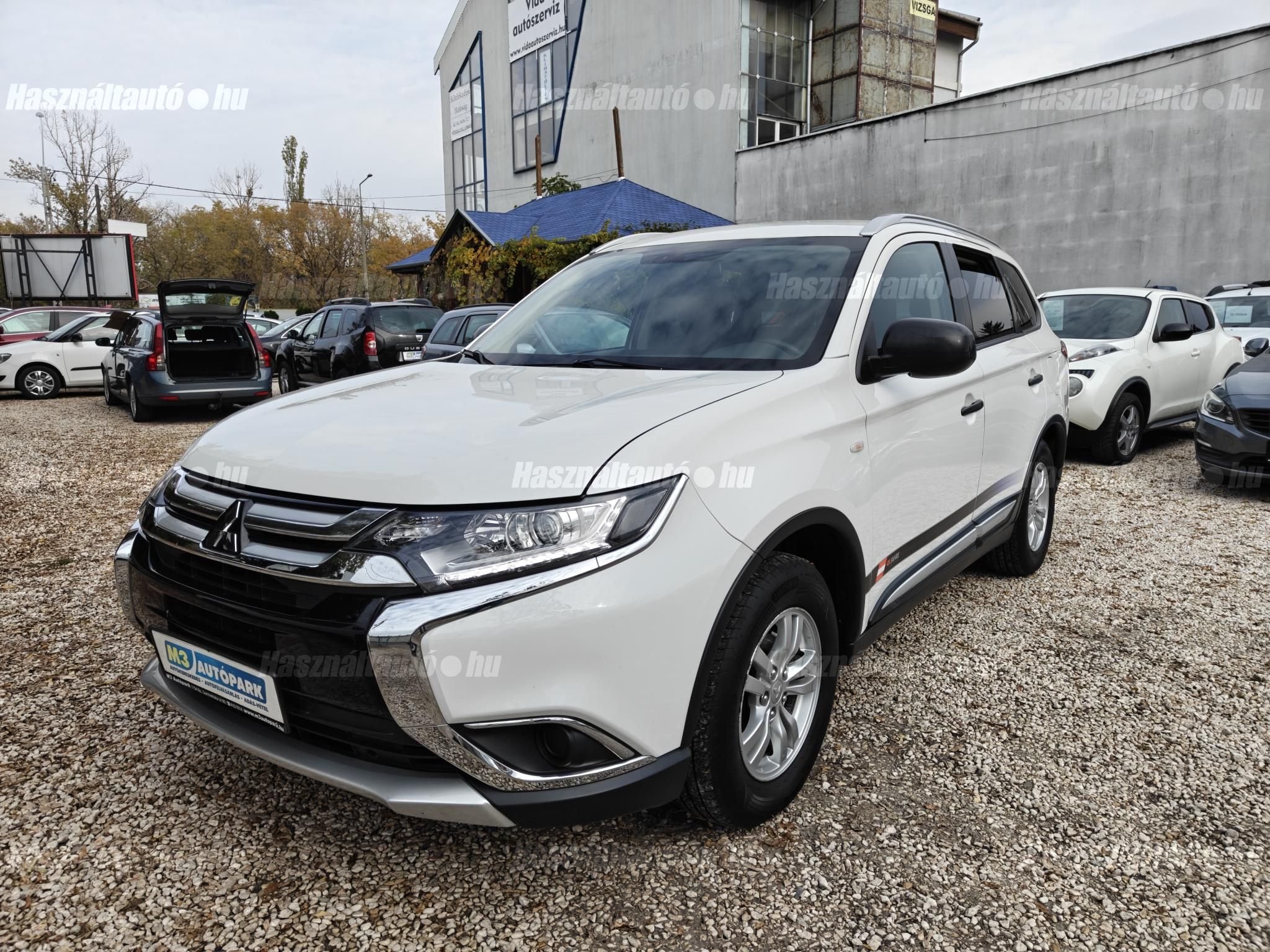 MITSUBISHI OUTLANDER 2018/6 - 1