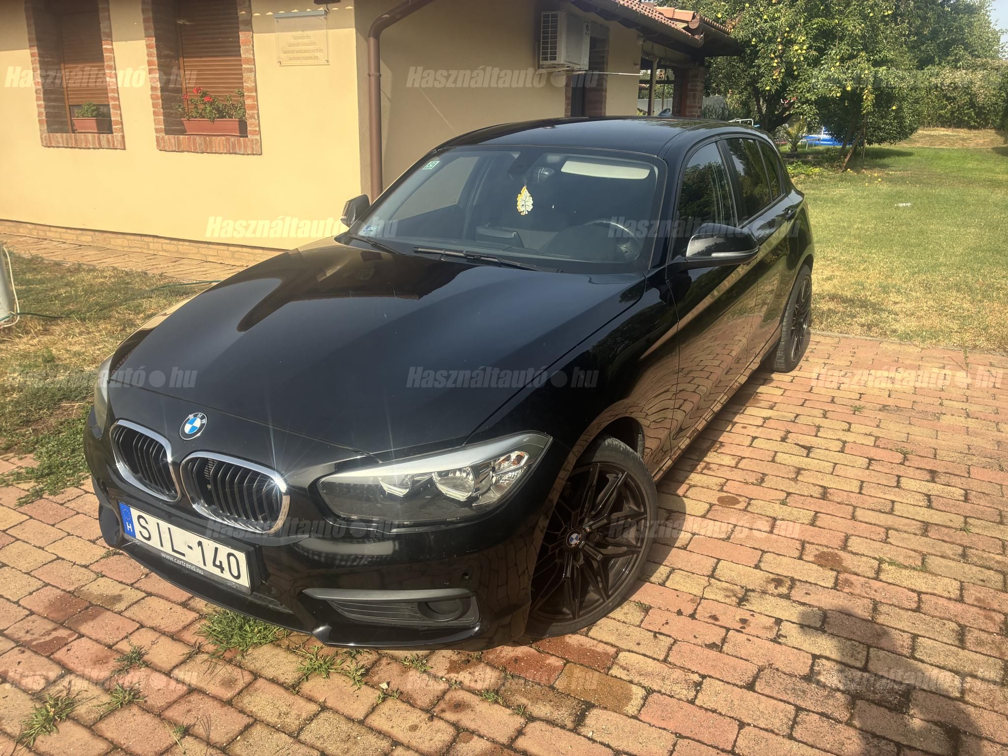 BMW 118 2017/4 - 1