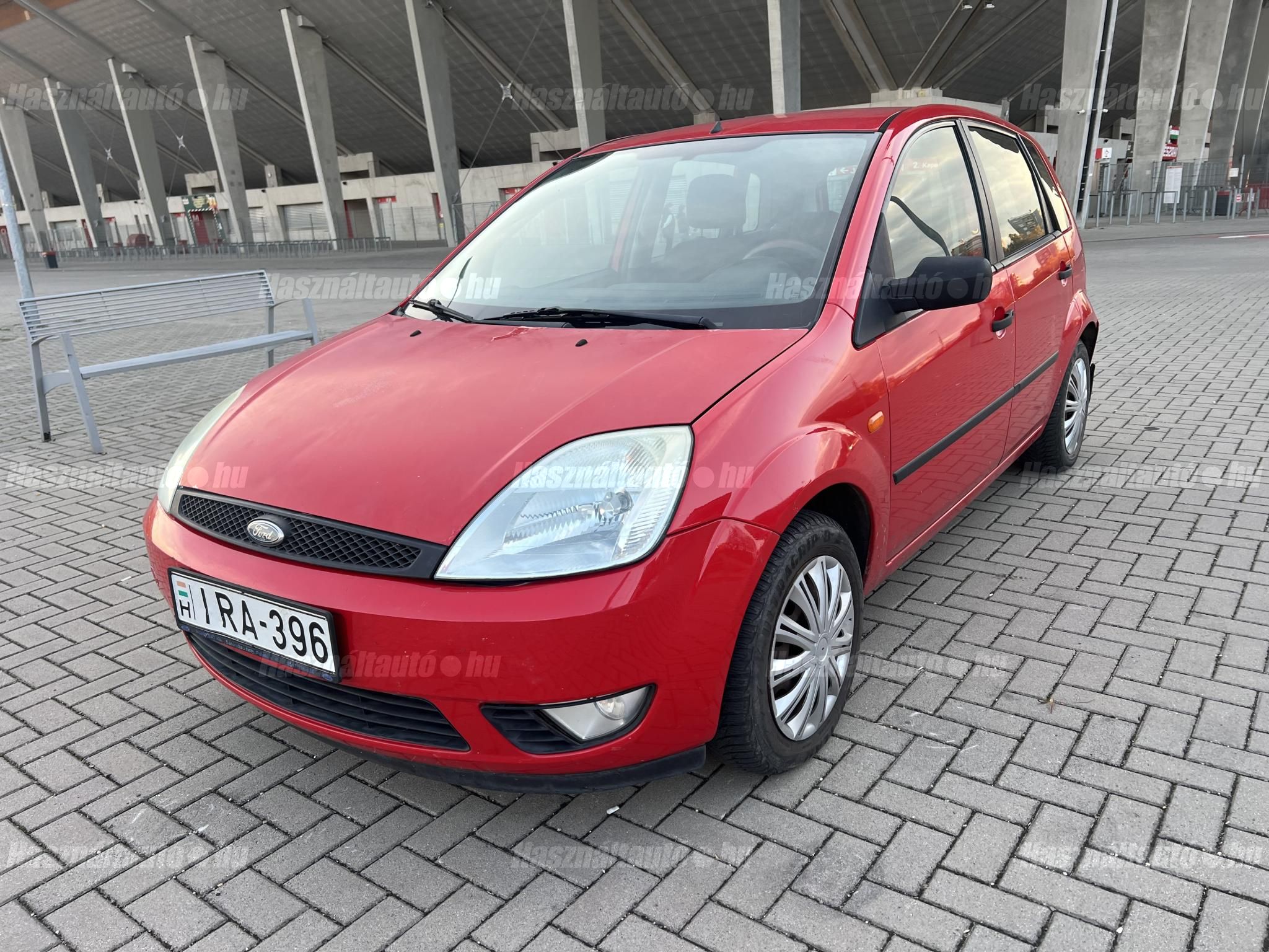 FORD FIESTA 2004/8 - 1