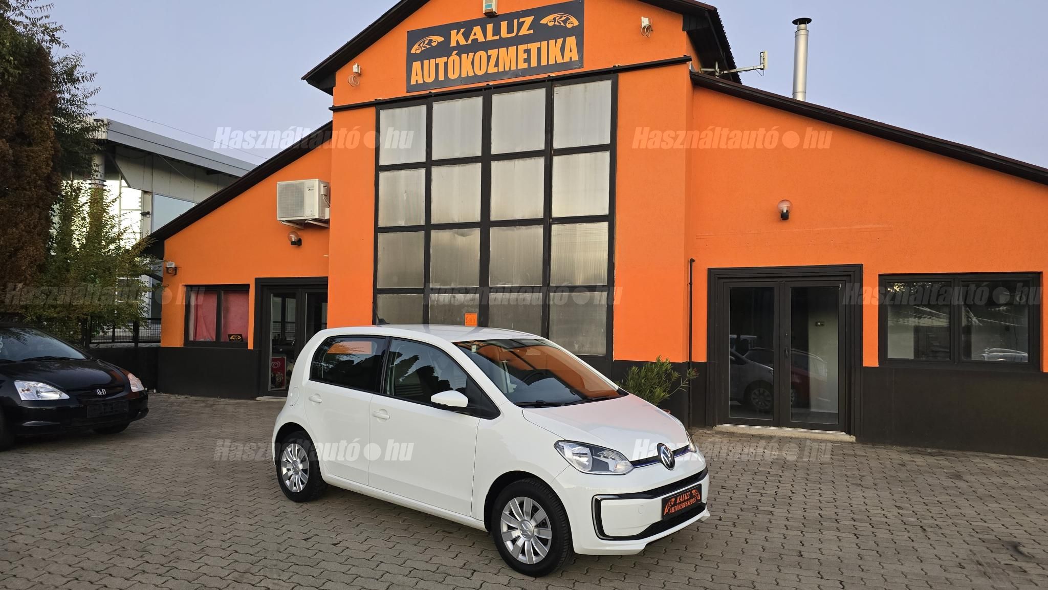 VOLKSWAGEN UP 2021/9 - 1