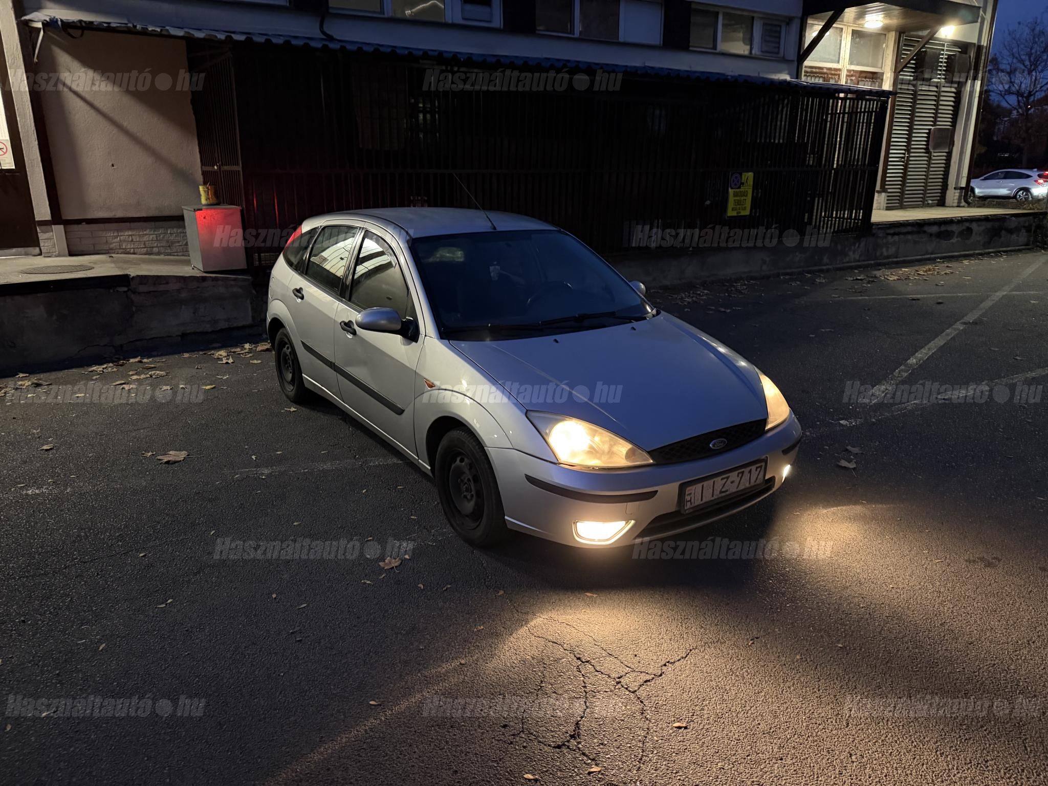 FORD FOCUS 2003 - 1