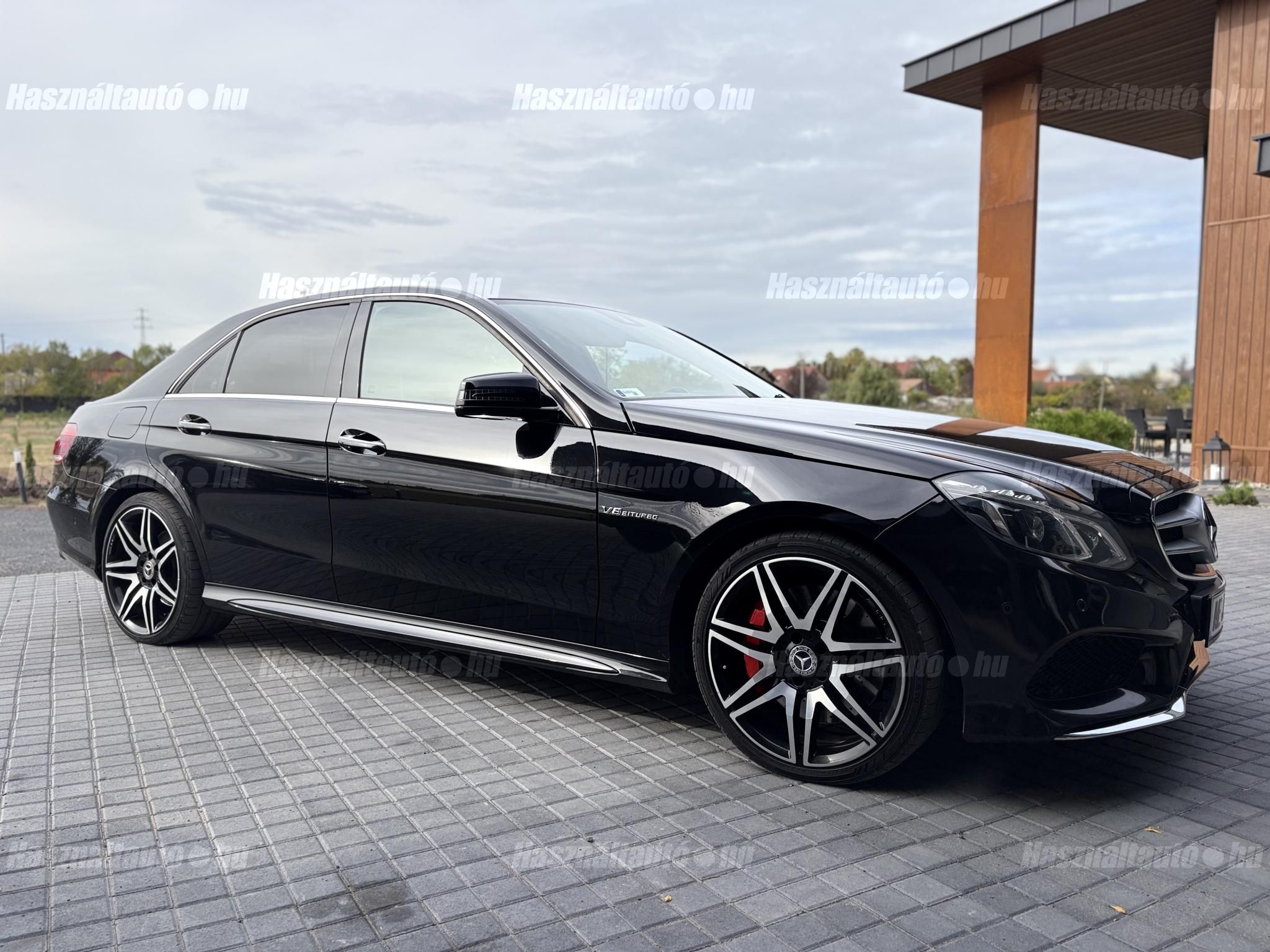 MERCEDES-BENZ E 500 2013 - 1