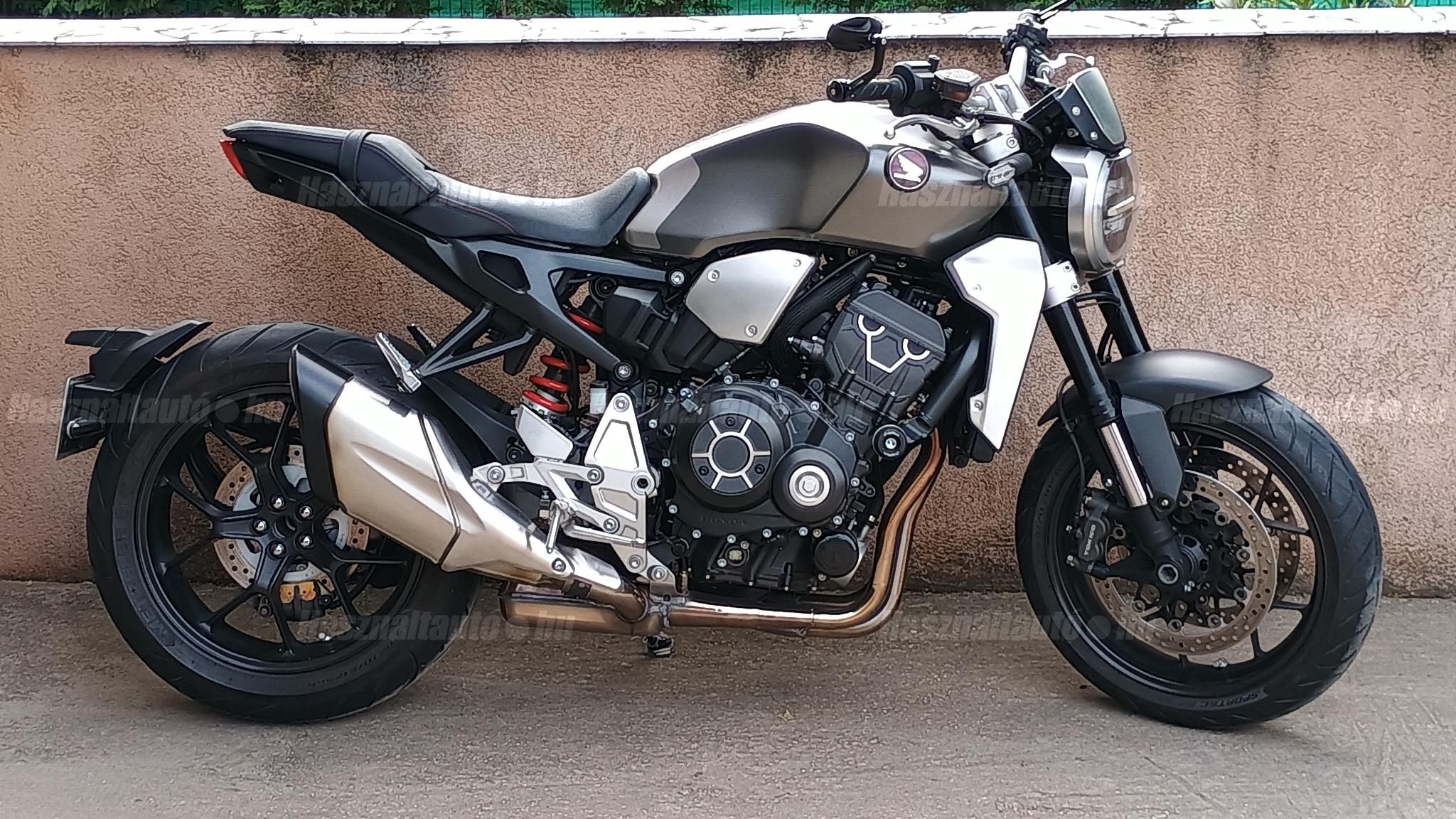 HONDA CB 1000 R+ ABS 2019/5 - 1