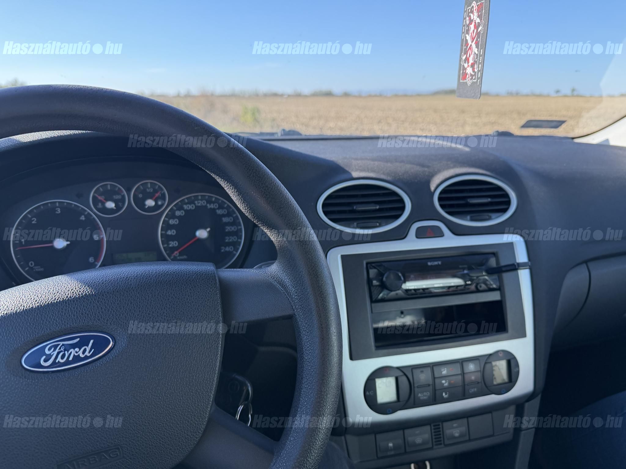 FORD FOCUS 2005/8 - 1