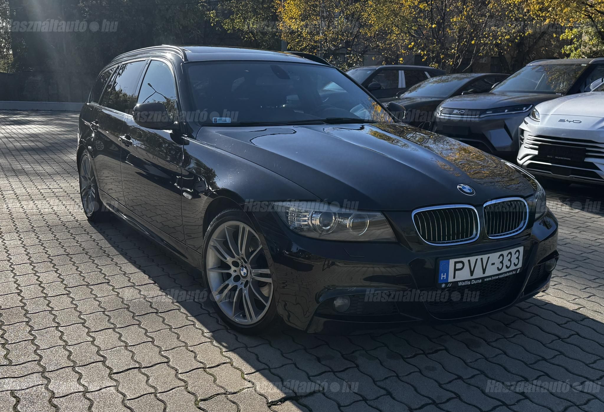 BMW 320 2011/8 - 1