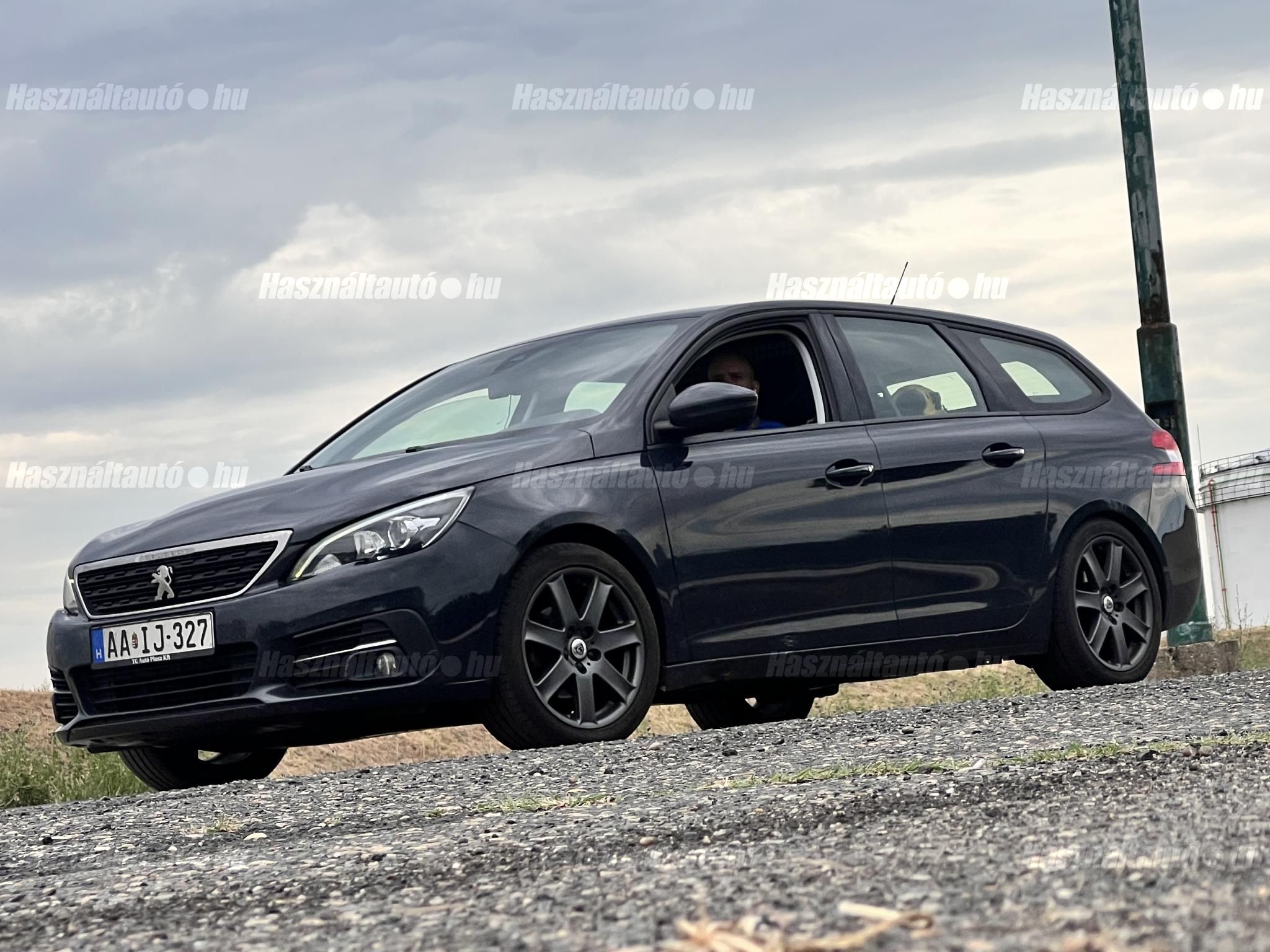 PEUGEOT 308 2019/3 - 1