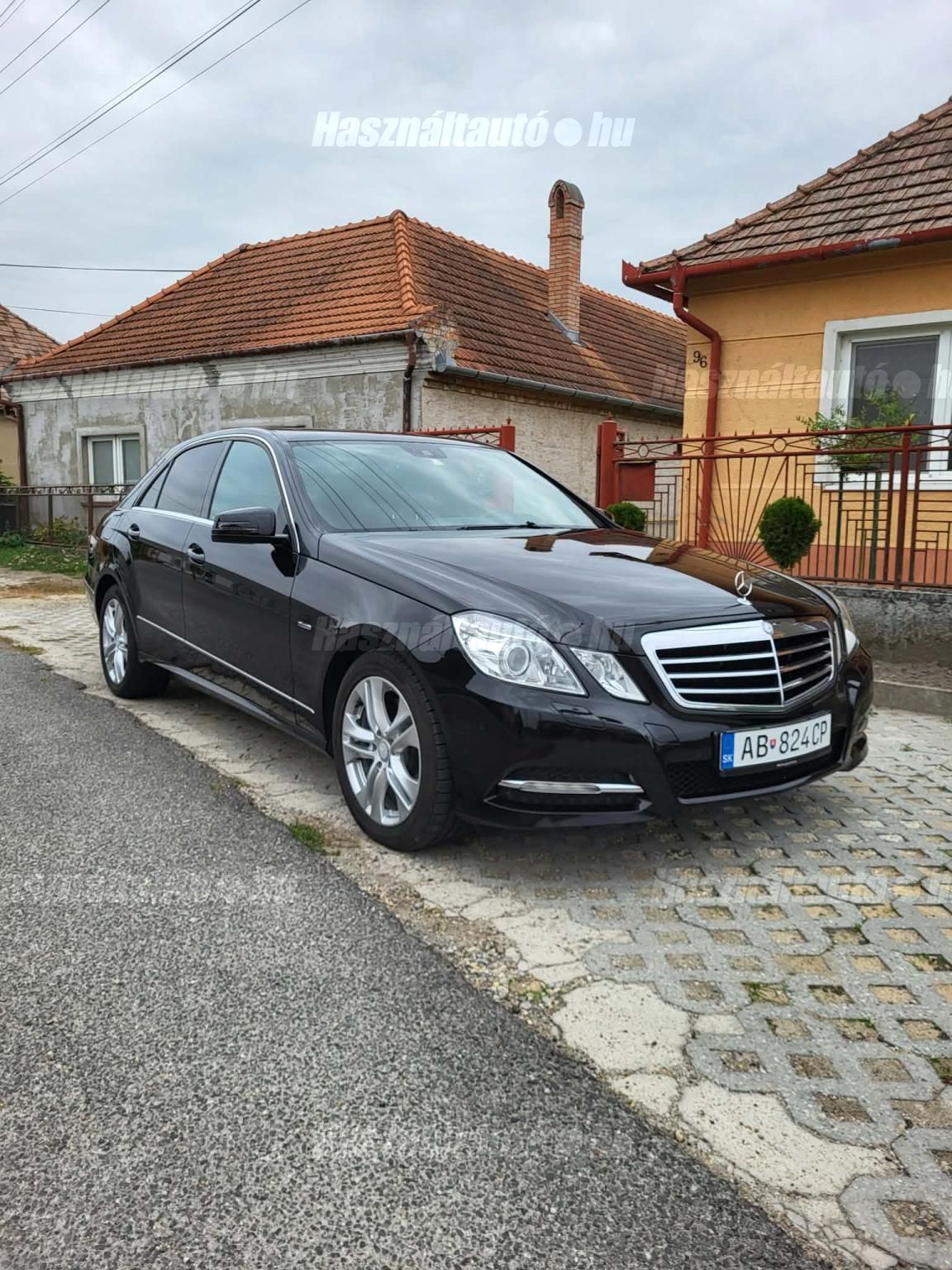 MERCEDES-BENZ E 250 2011/6 - 1