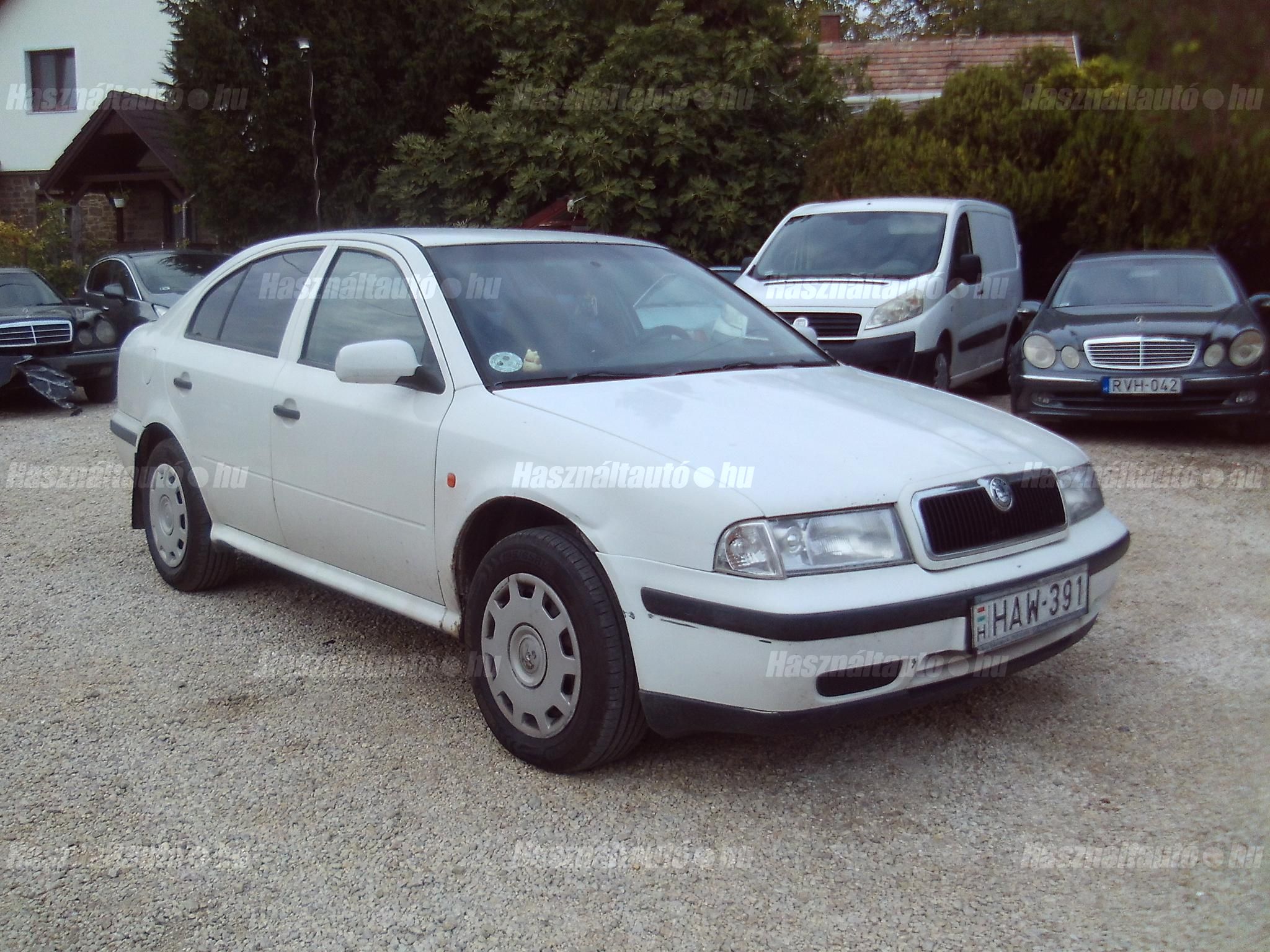SKODA OCTAVIA 2000/1 - 1