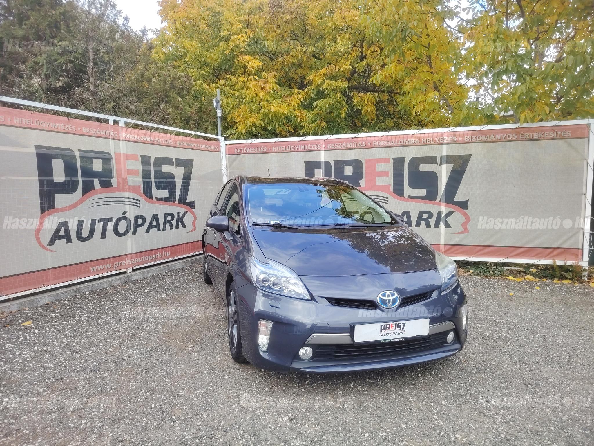 TOYOTA PRIUS 2013/1 - 1