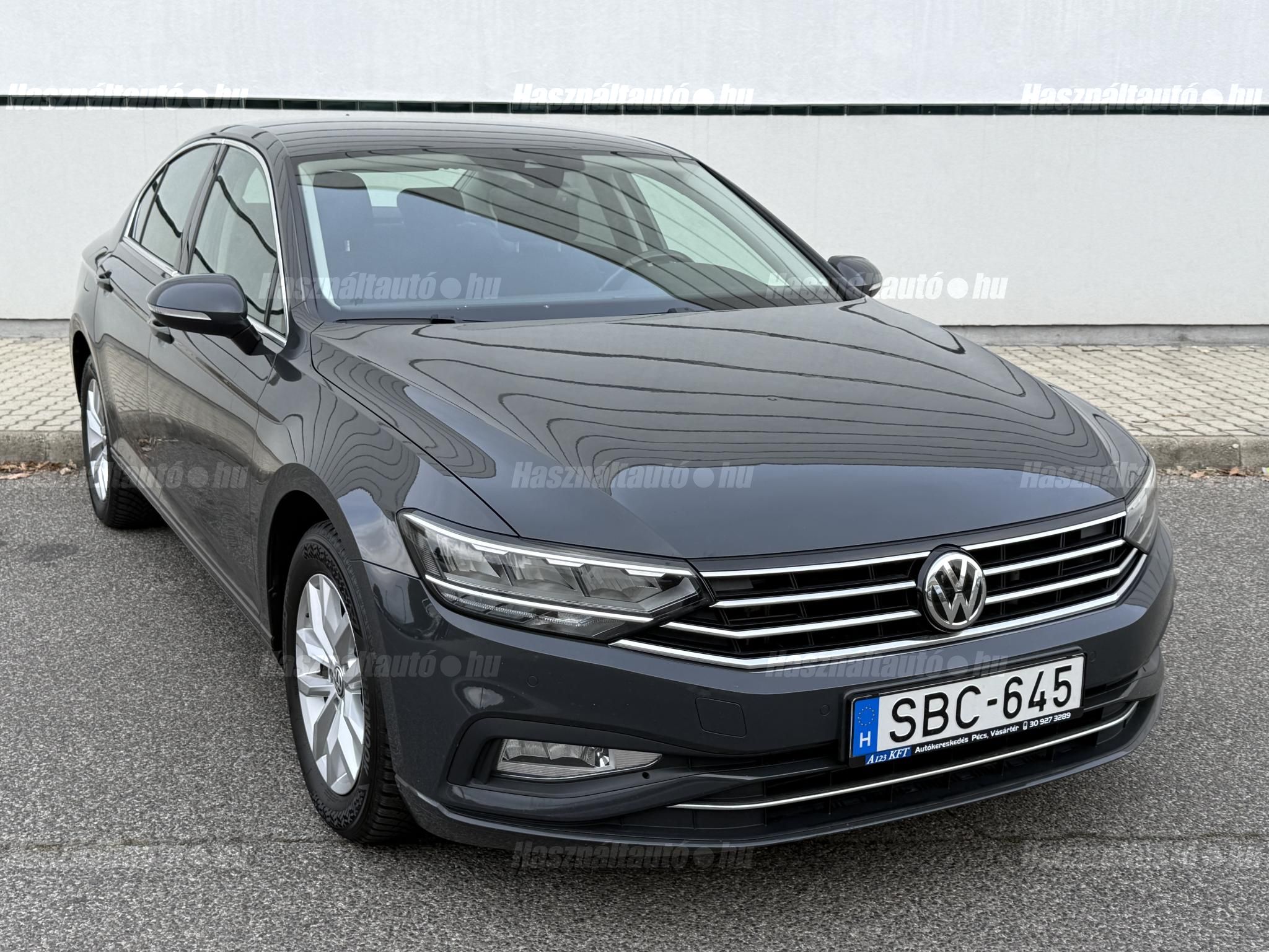 VOLKSWAGEN PASSAT 2020/3 - 1