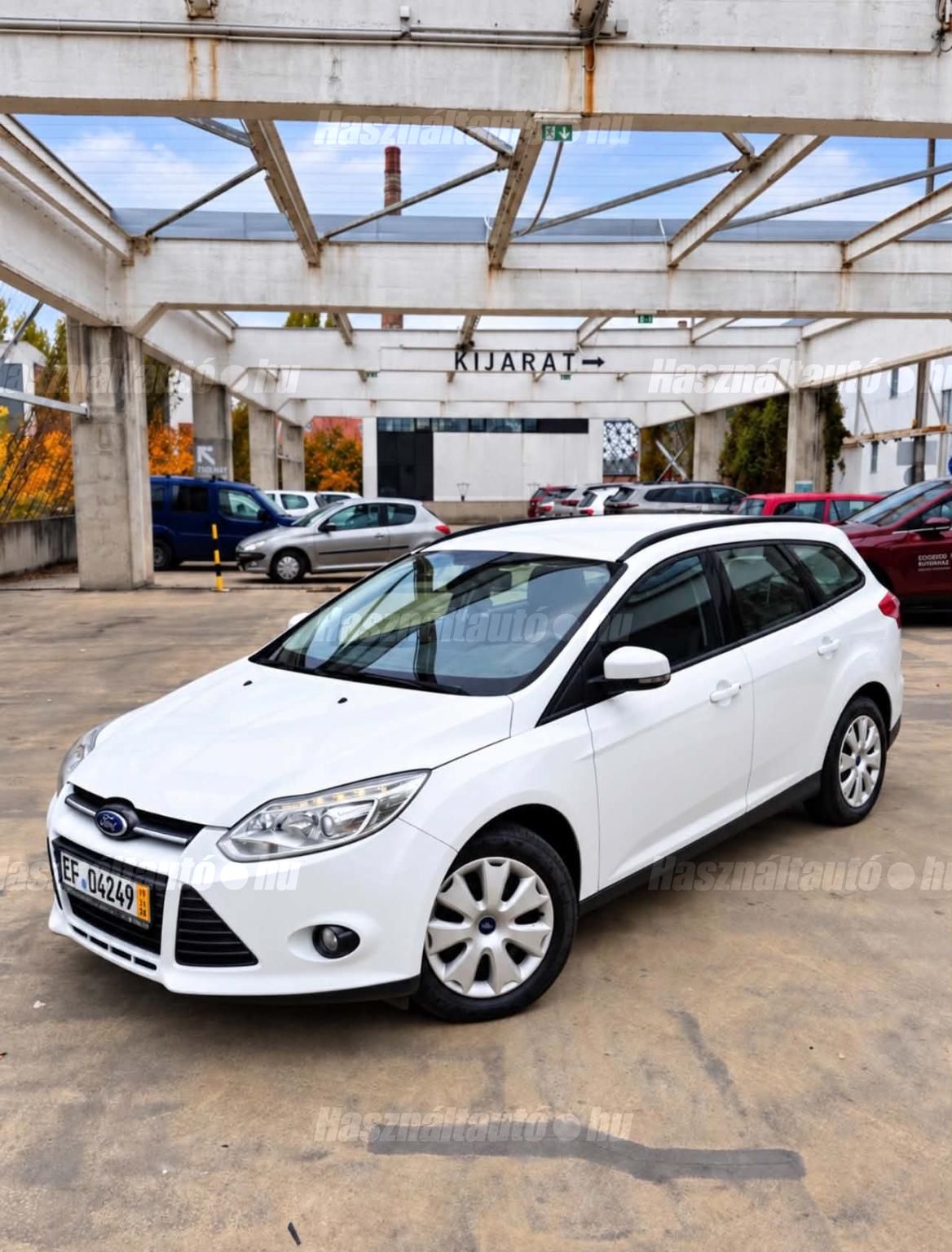 FORD FOCUS 2014/11 - 1