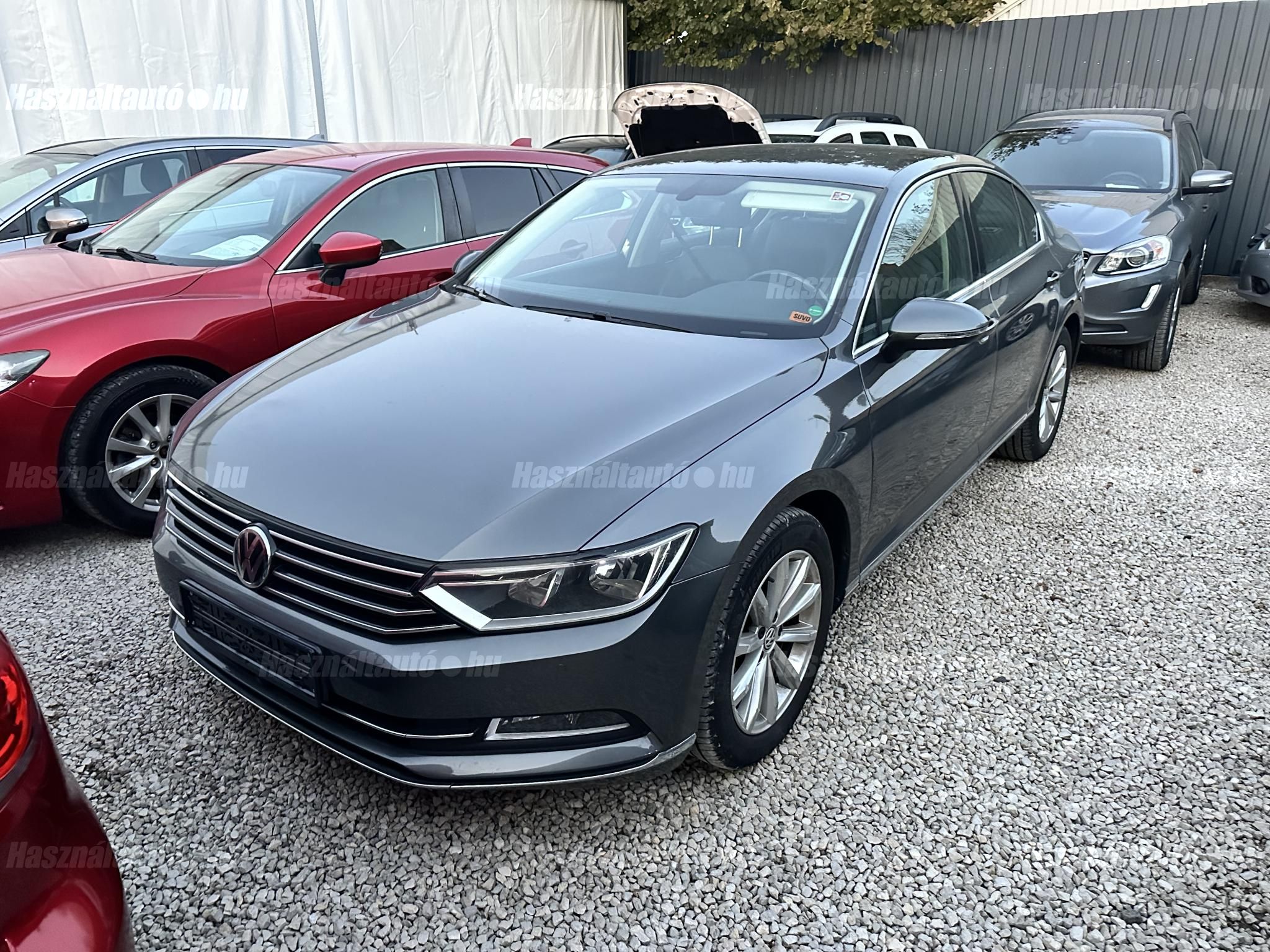 VOLKSWAGEN PASSAT 2015/12 - 1