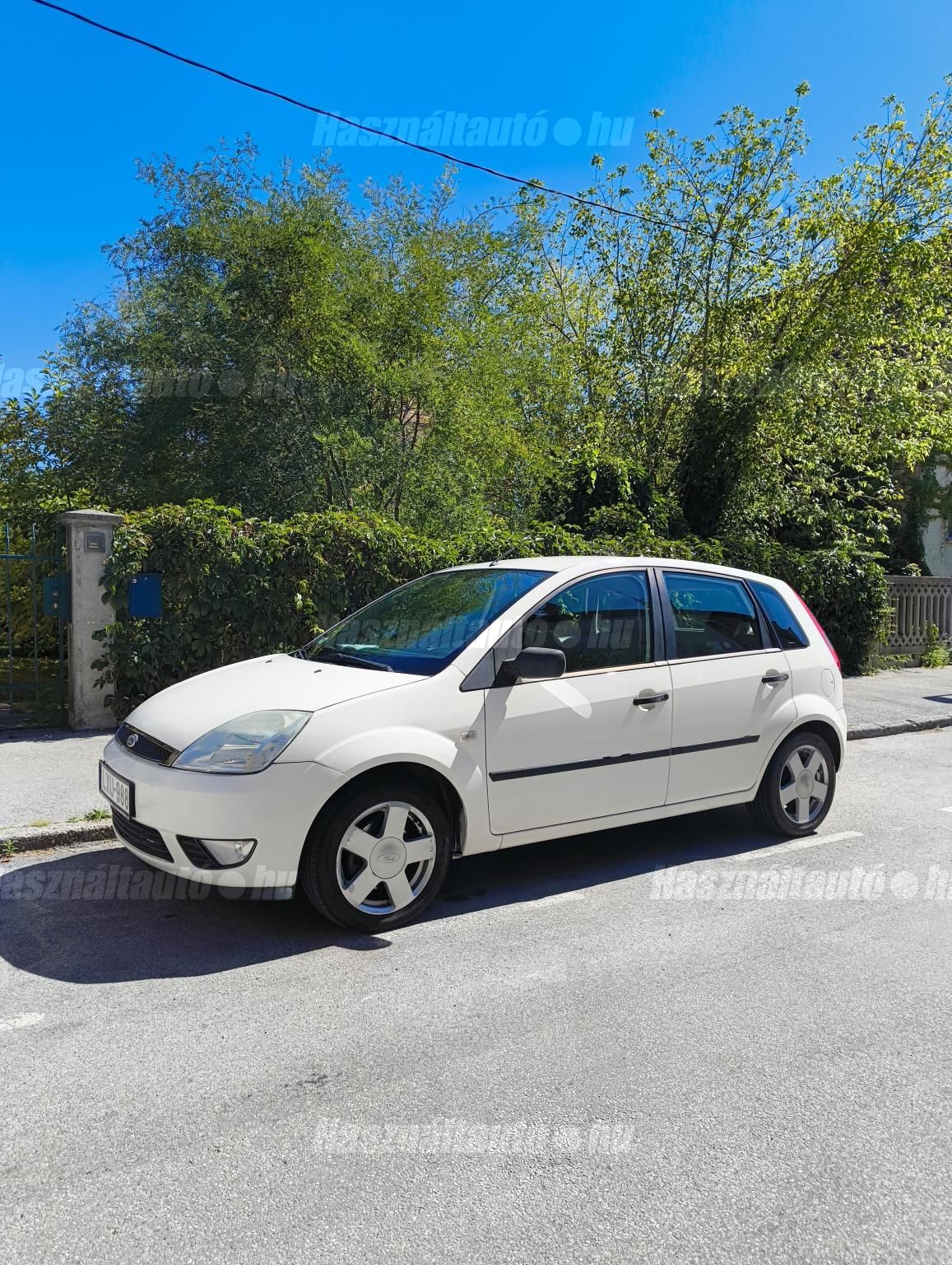 FORD FIESTA 2002/7 - 1