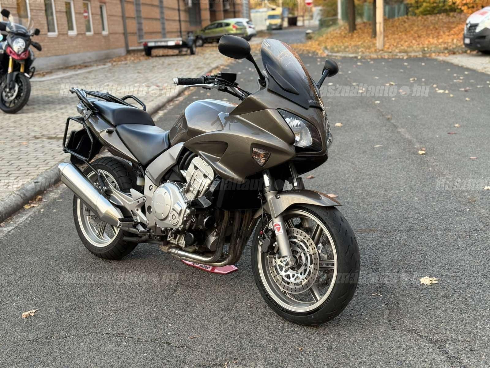 HONDA CBF 1000 2009 - 1