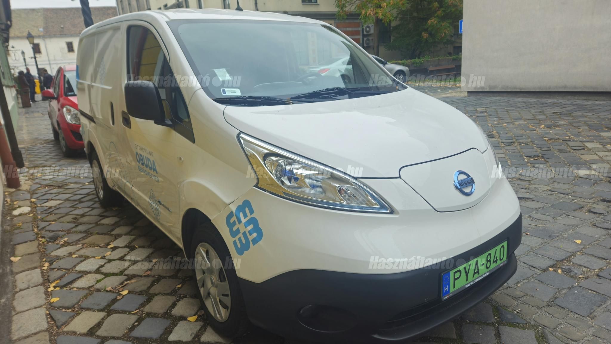 NISSAN NV200 2018/9 - 1